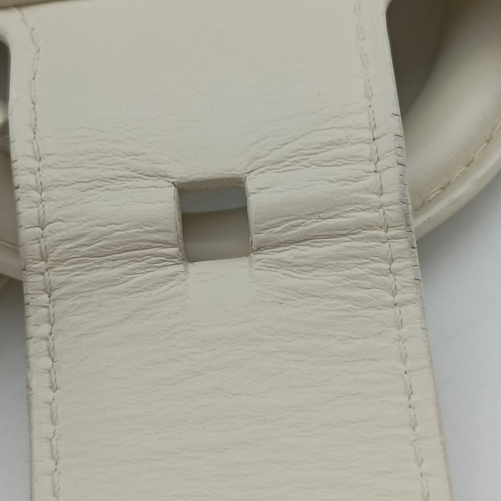 Pre-owned Delvaux Brillon MM White Leather  shoulderbag | stylenewstar