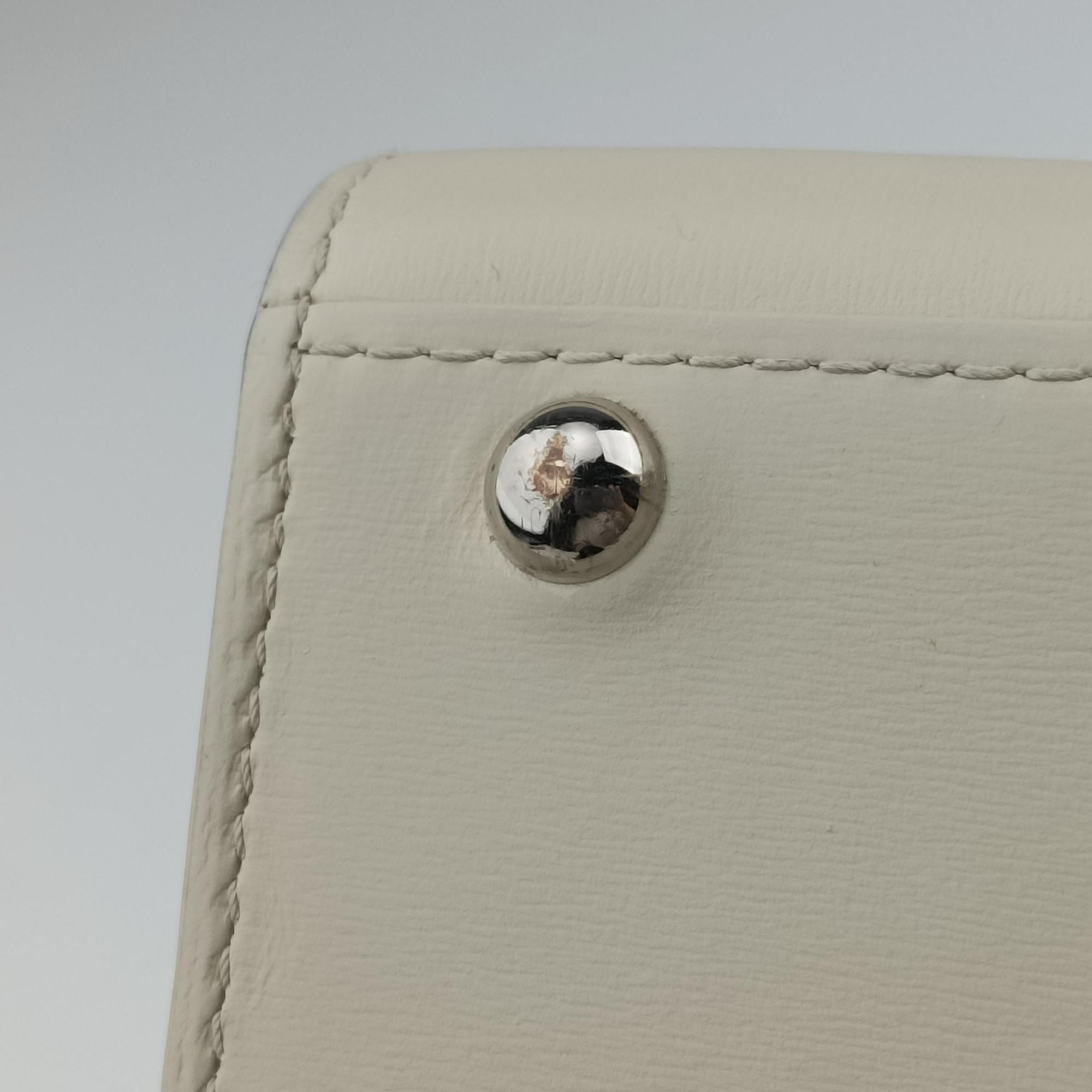 Pre-owned Delvaux Brillon MM White Leather  shoulderbag | stylenewstar