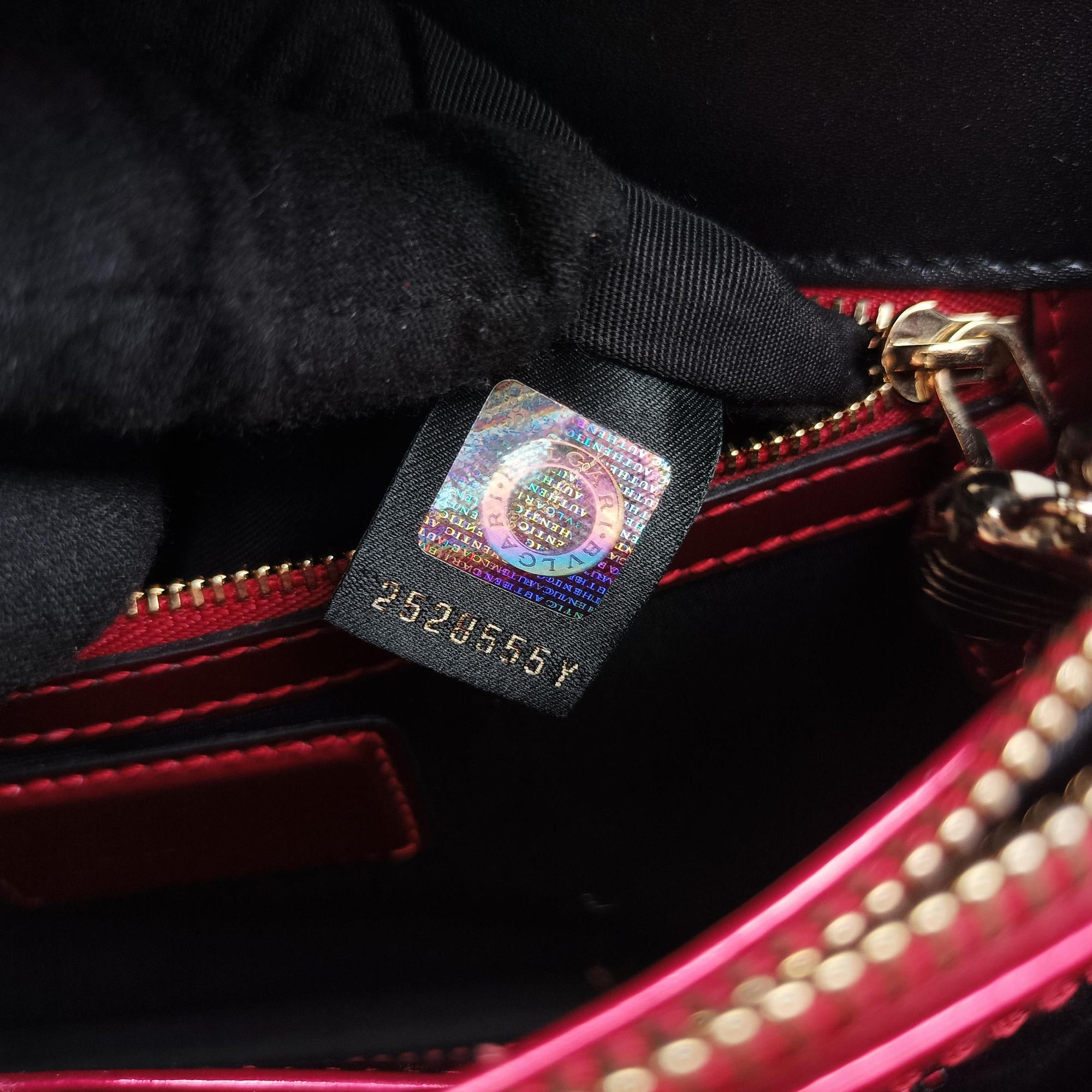 Serpenti Forever Red Patent Leather AX.L16.282175セルペンティ フォーエバー レッド パテント AX.L16.282175