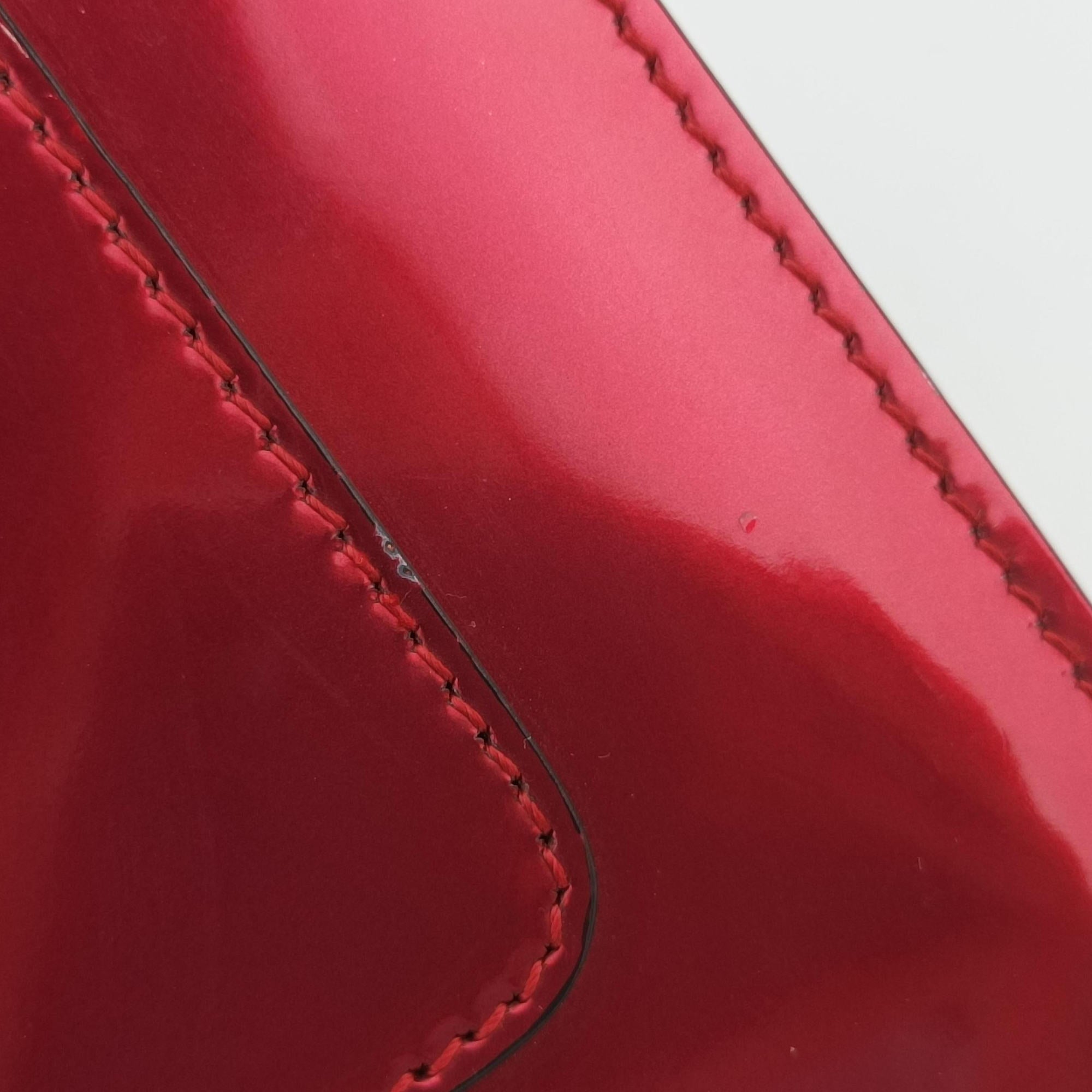 Serpenti Forever Red Patent Leather AX.L16.282175セルペンティ フォーエバー レッド パテント AX.L16.282175
