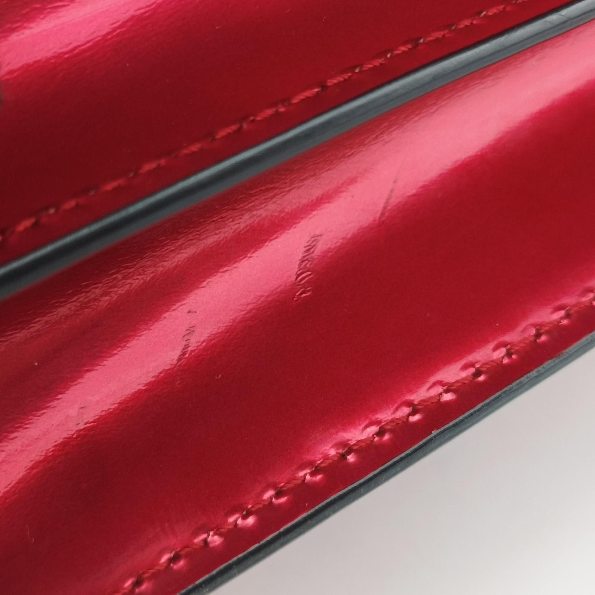 Serpenti Forever Red Patent Leather AX.L16.282175セルペンティ フォーエバー レッド パテント AX.L16.282175