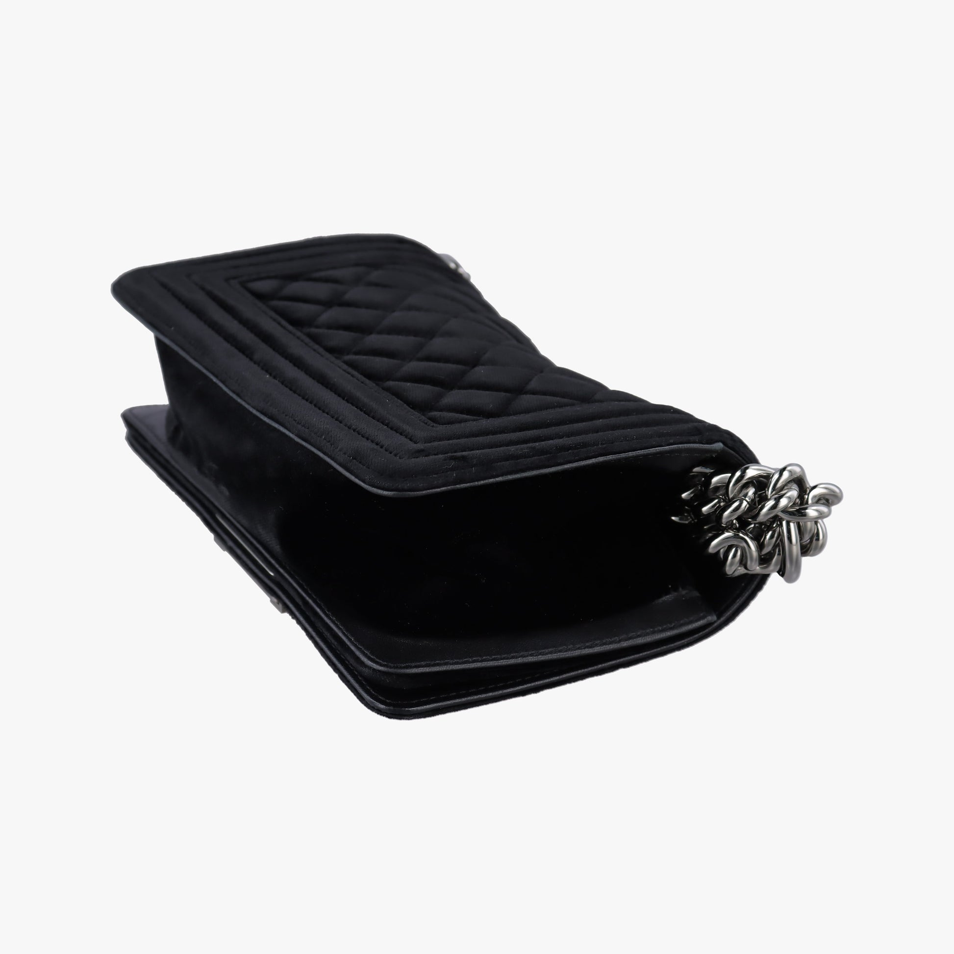 BOY CHANEL Black velour A67085 21399142ボーイシャネル ブラック ベロア A67085 21399142
