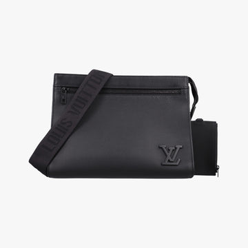 Messenger Voyage Noir Aerogram M59329 IC Chipメッセンジャー ヴォワヤージュ ノワール アエログラム M59329 ICチップ