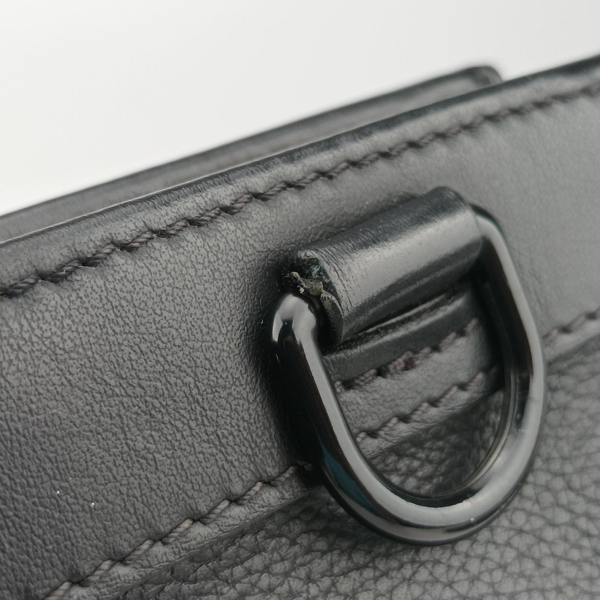 Messenger Voyage Noir Aerogram M59329 IC Chipメッセンジャー ヴォワヤージュ ノワール アエログラム M59329 ICチップ