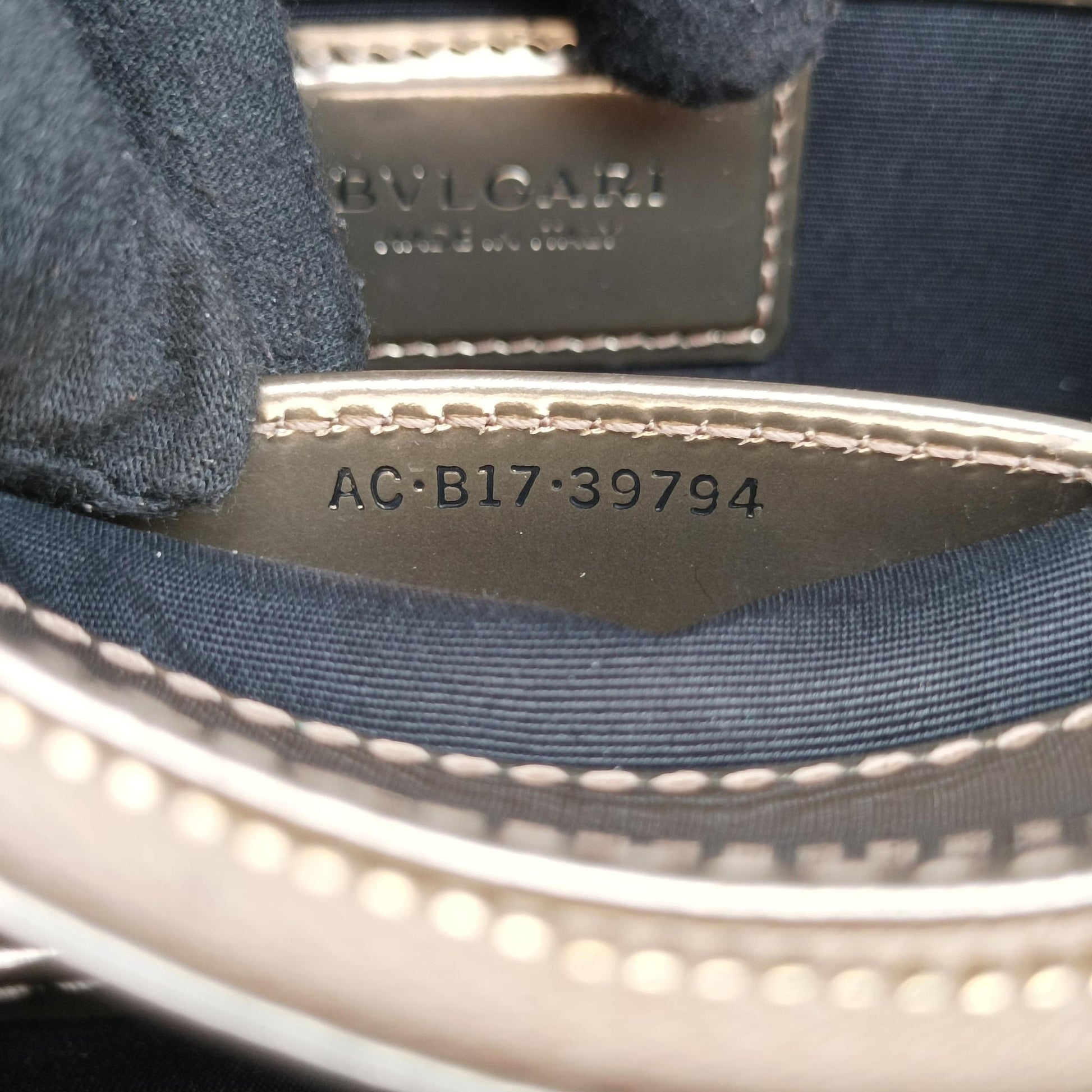 SERPENTI FOREVER Golden Enamel AC.B17.39794セルペンティ フォーエバー ゴールド エナメル AC.B17.39794