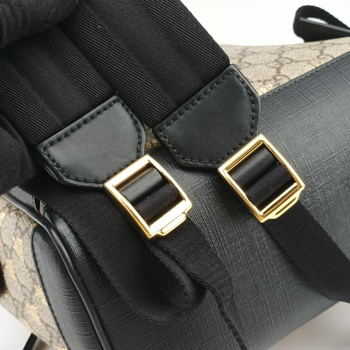 Bee GG Supreme beige×black PVC coated canvas×leather 427042 F027193087GGスプリーム ビー ベージュ×ブラック PVCコーティングキャンバス×レザー 427042 F027193087