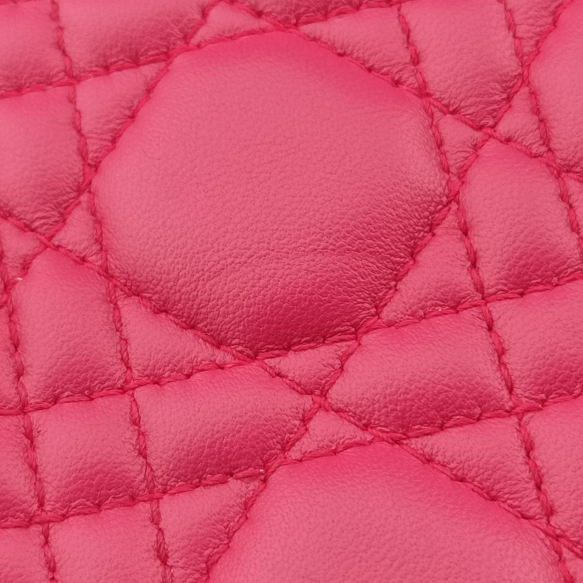Lady Dior Rose lambskin 01-MA-0162レディディオール ローズ レッド ラムスキン 01-MA-0162