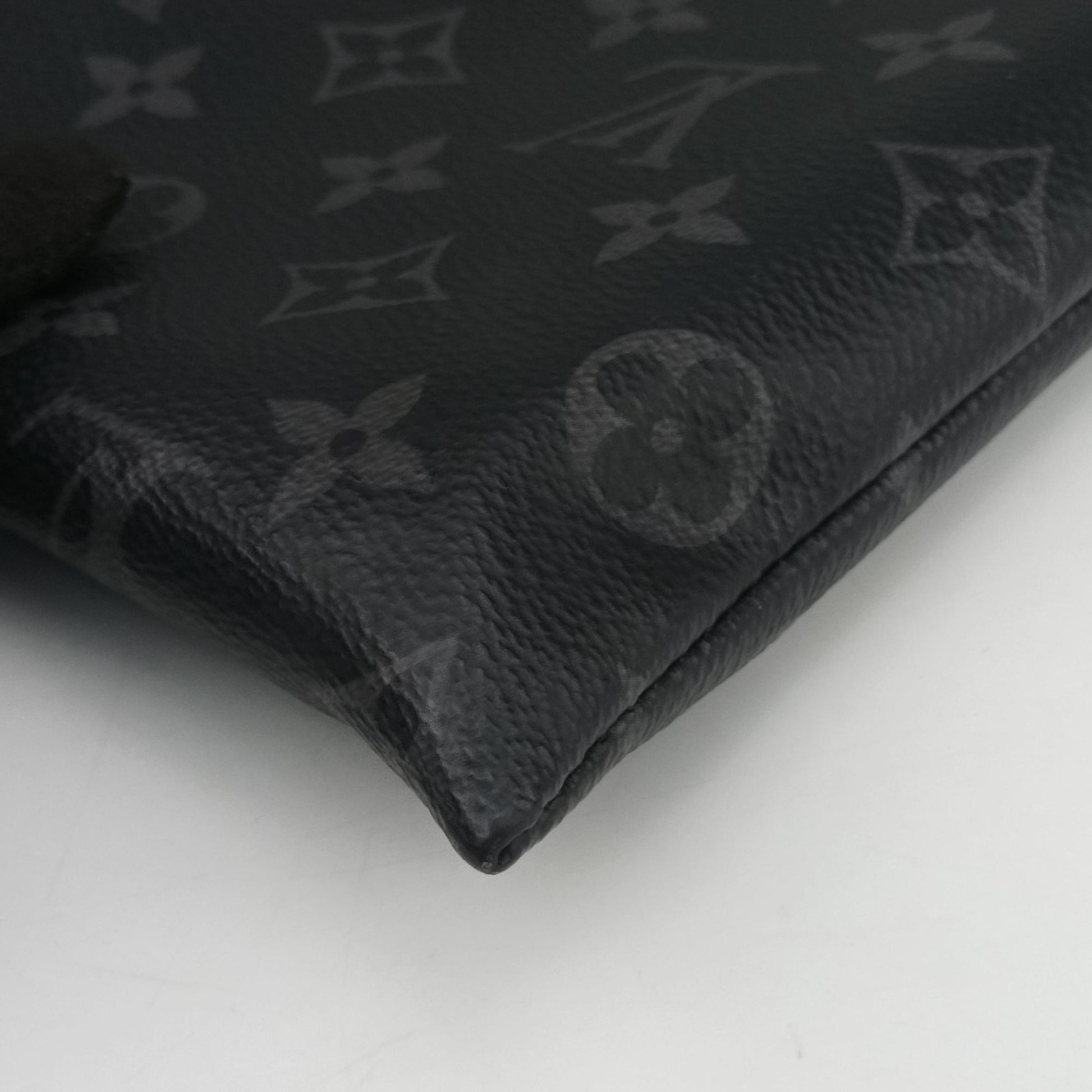 Pochette Voyage MM Pacific Blue Monogram Eclipse PVC Coated Canvas M61692 TN4148ポシェット・ヴォワヤージュMM パシフィック・ブルー モノグラム・エクリプスPVCコーティングキャンバス M61692 TN4148