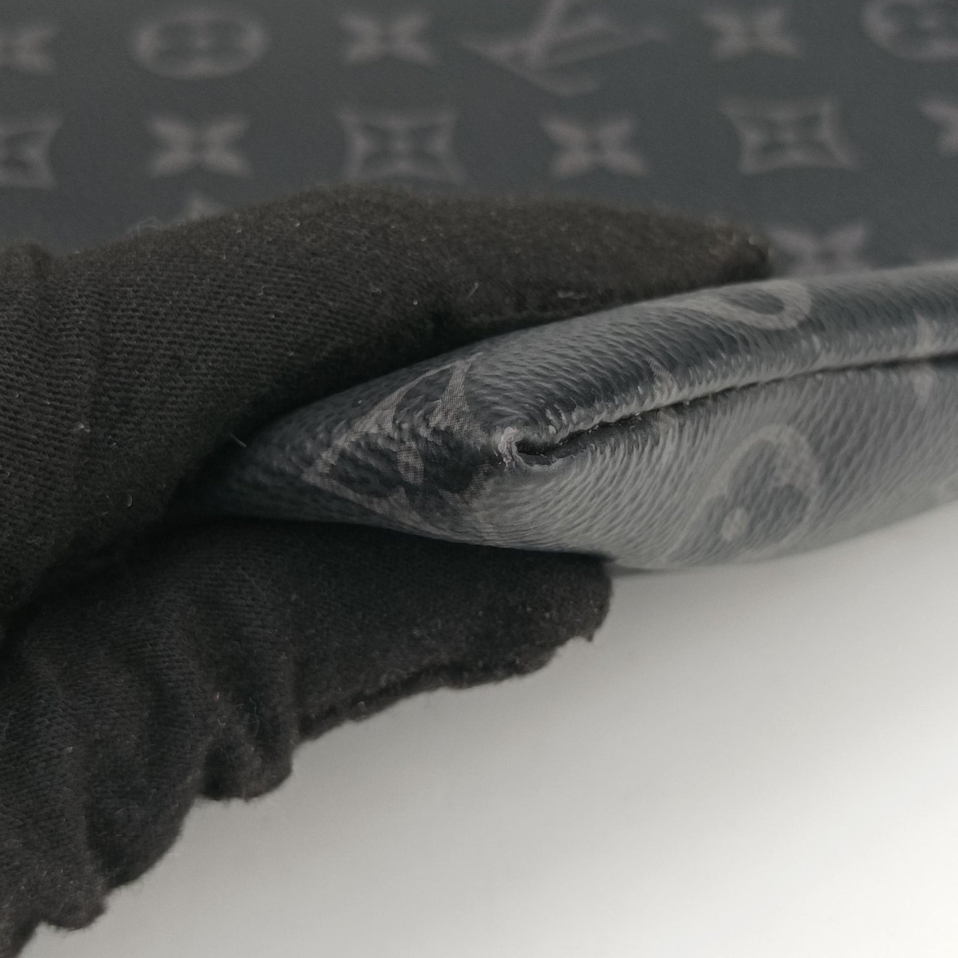 Pochette Voyage MM Pacific Blue Monogram Eclipse PVC Coated Canvas M61692 TN4148ポシェット・ヴォワヤージュMM パシフィック・ブルー モノグラム・エクリプスPVCコーティングキャンバス M61692 TN4148