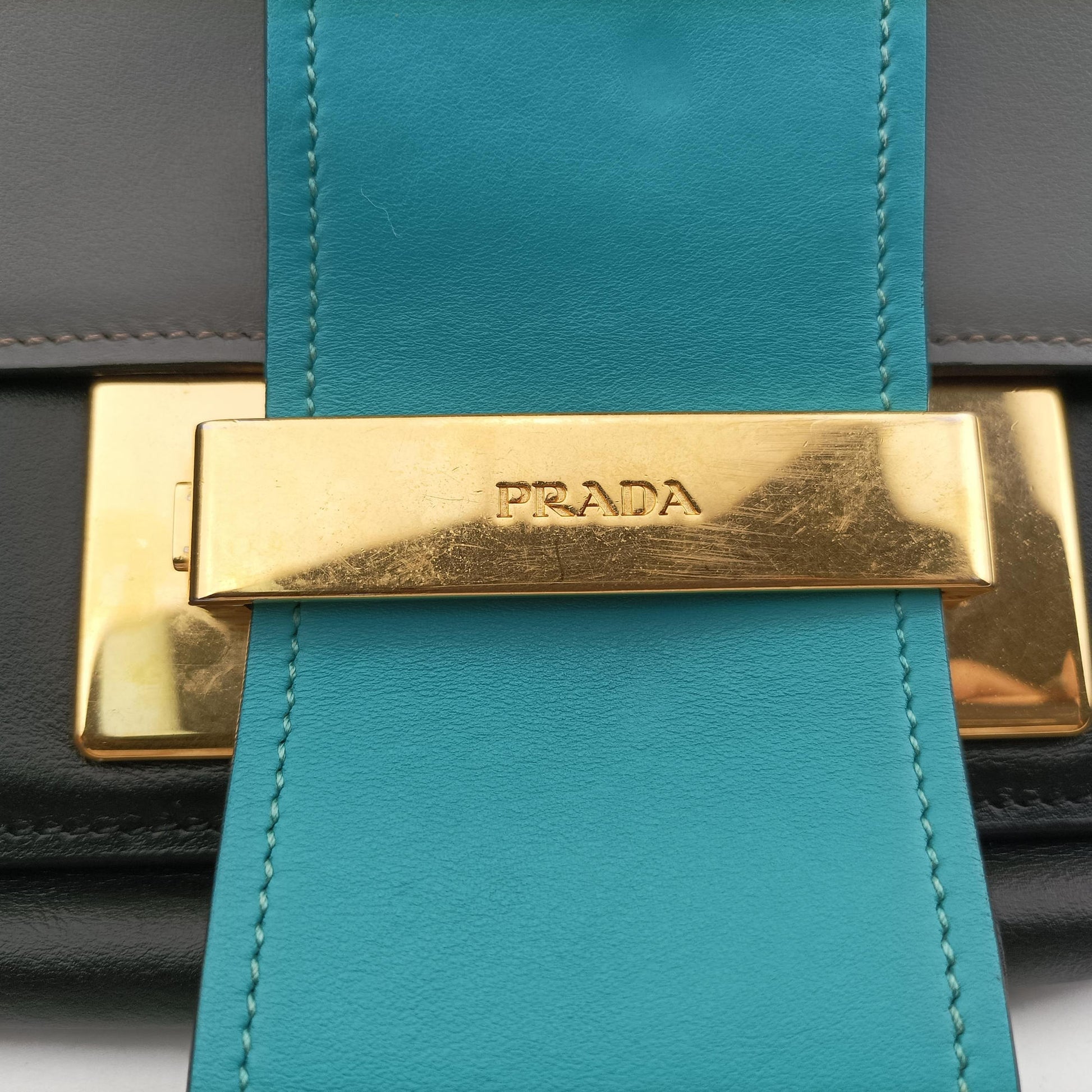 Secondhand Prada Plex Ribbon black×green×grey Leather 1BD067 shoulderbag | stylenewstar