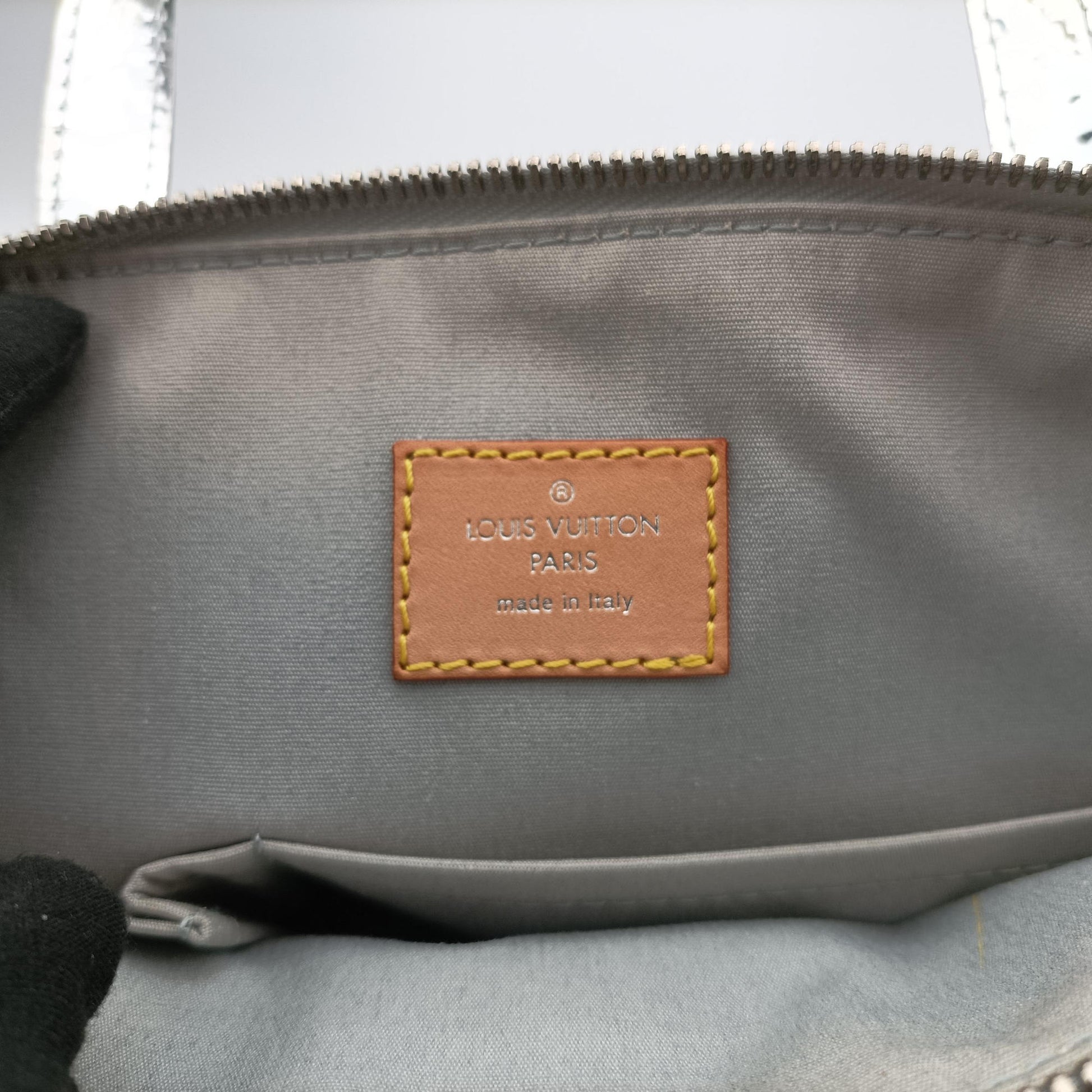 Bellevue PM Silver Monogram Miroir M95759 FO0018ベルヴュー PM シルバー モノグラム ミロワール M95759 FO0018