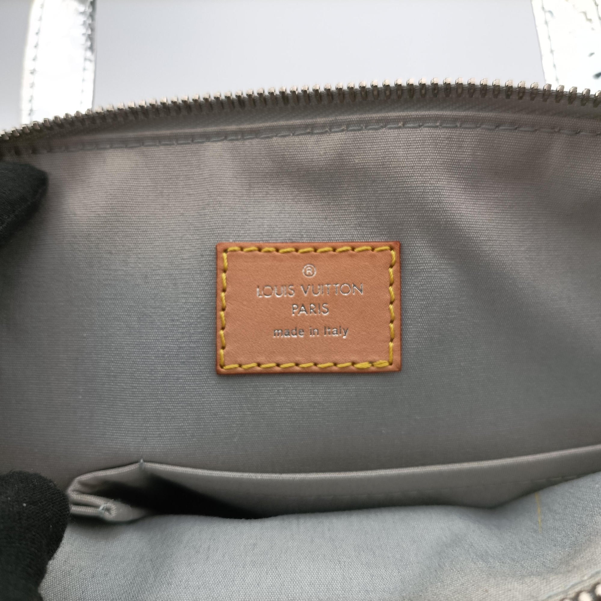 Bellevue PM Silver Monogram Miroir M95759 FO0018ベルヴュー PM シルバー モノグラム ミロワール M95759 FO0018