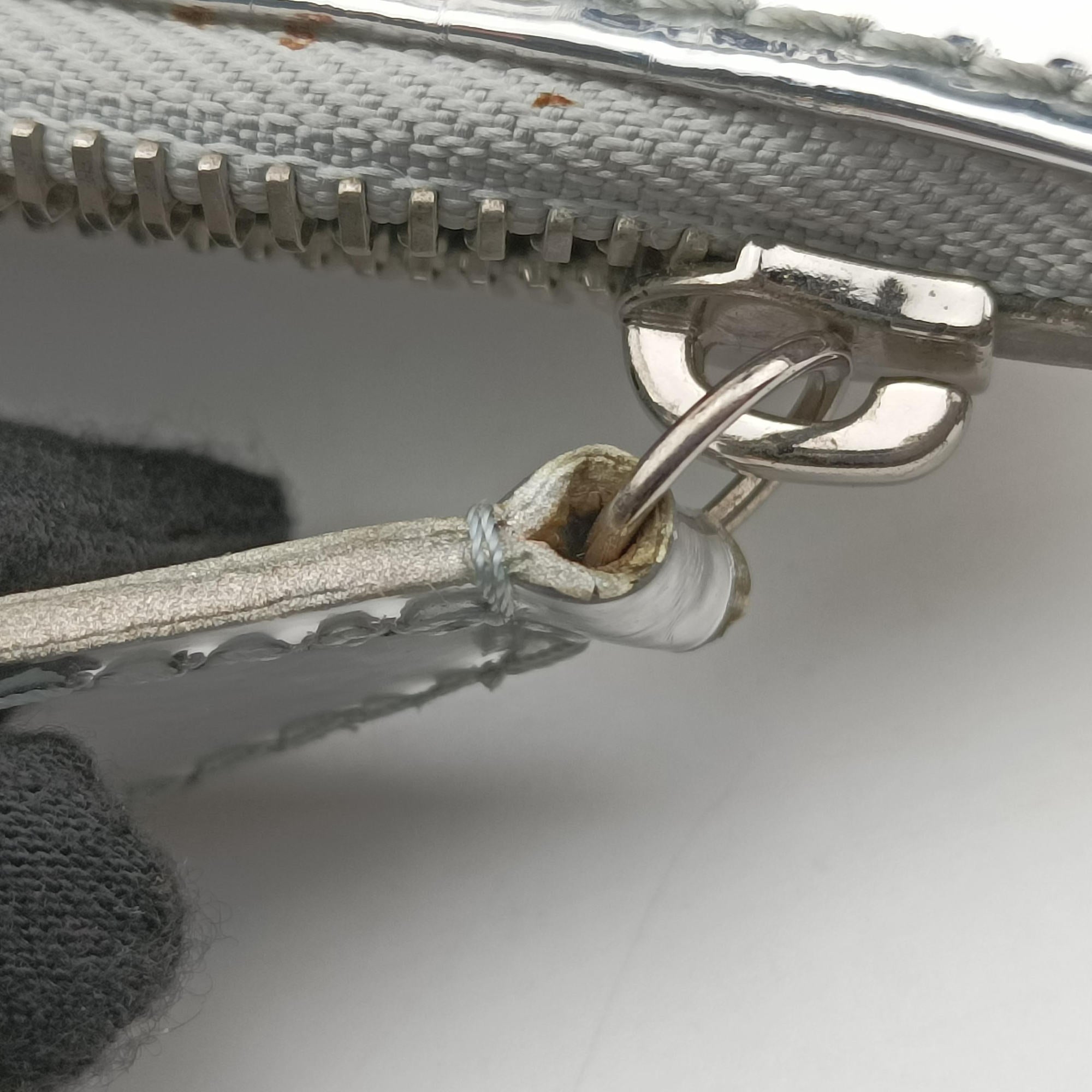 Bellevue PM Silver Monogram Miroir M95759 FO0018ベルヴュー PM シルバー モノグラム ミロワール M95759 FO0018