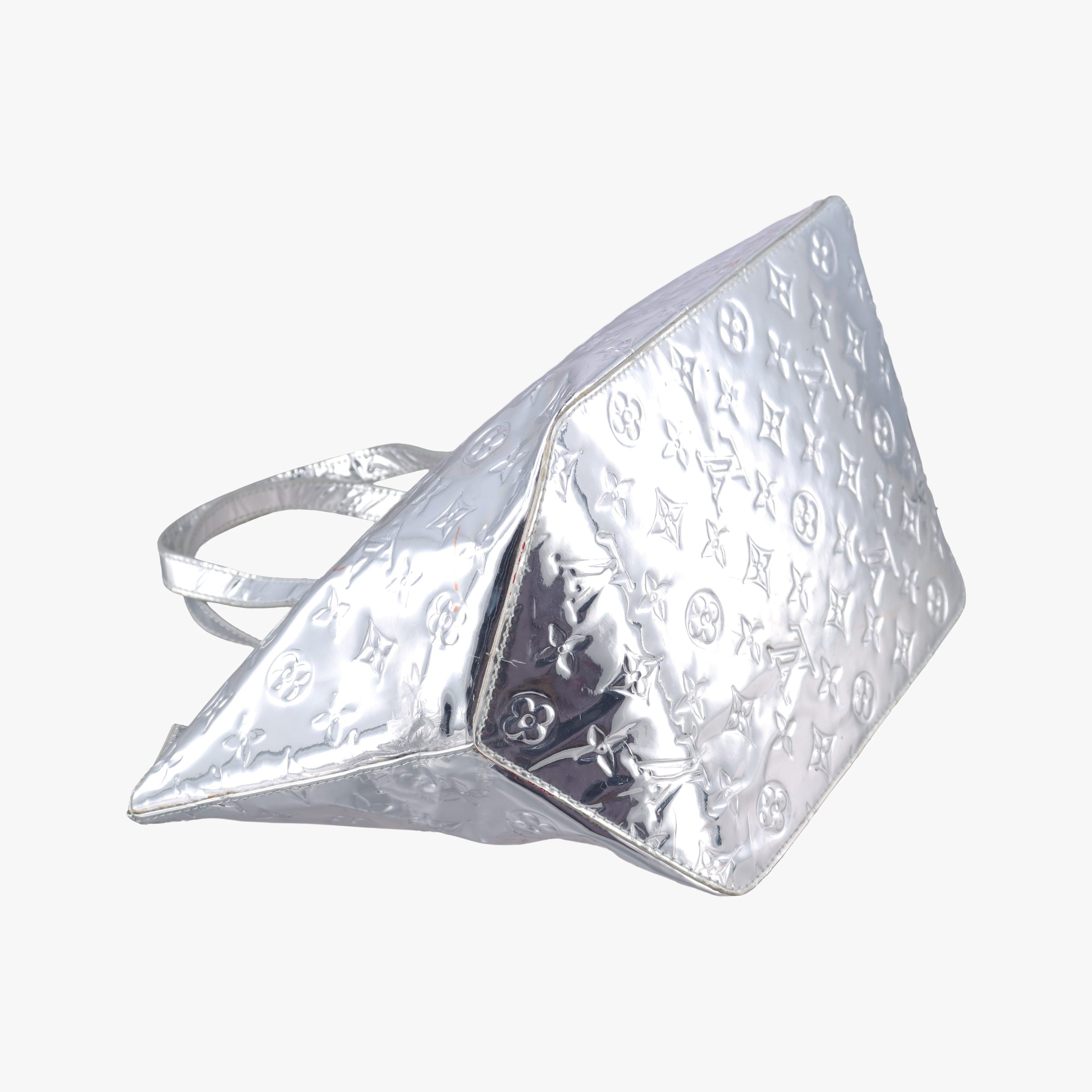 Bellevue PM Silver Monogram Miroir M95759 FO0018ベルヴュー PM シルバー モノグラム ミロワール M95759 FO0018