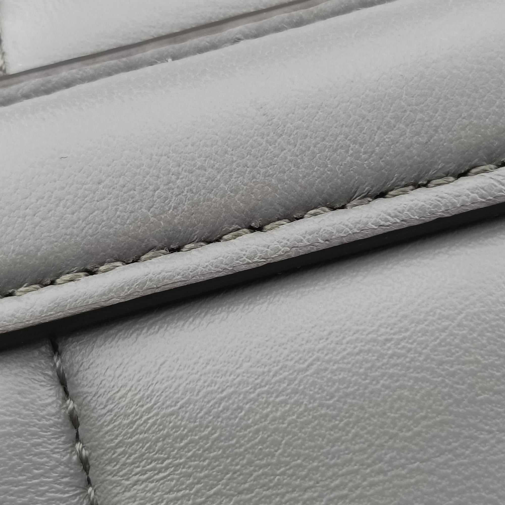 Horsebit Grey Leather 764339 D041247042ホースビット グレー レザー 764339 D041247042