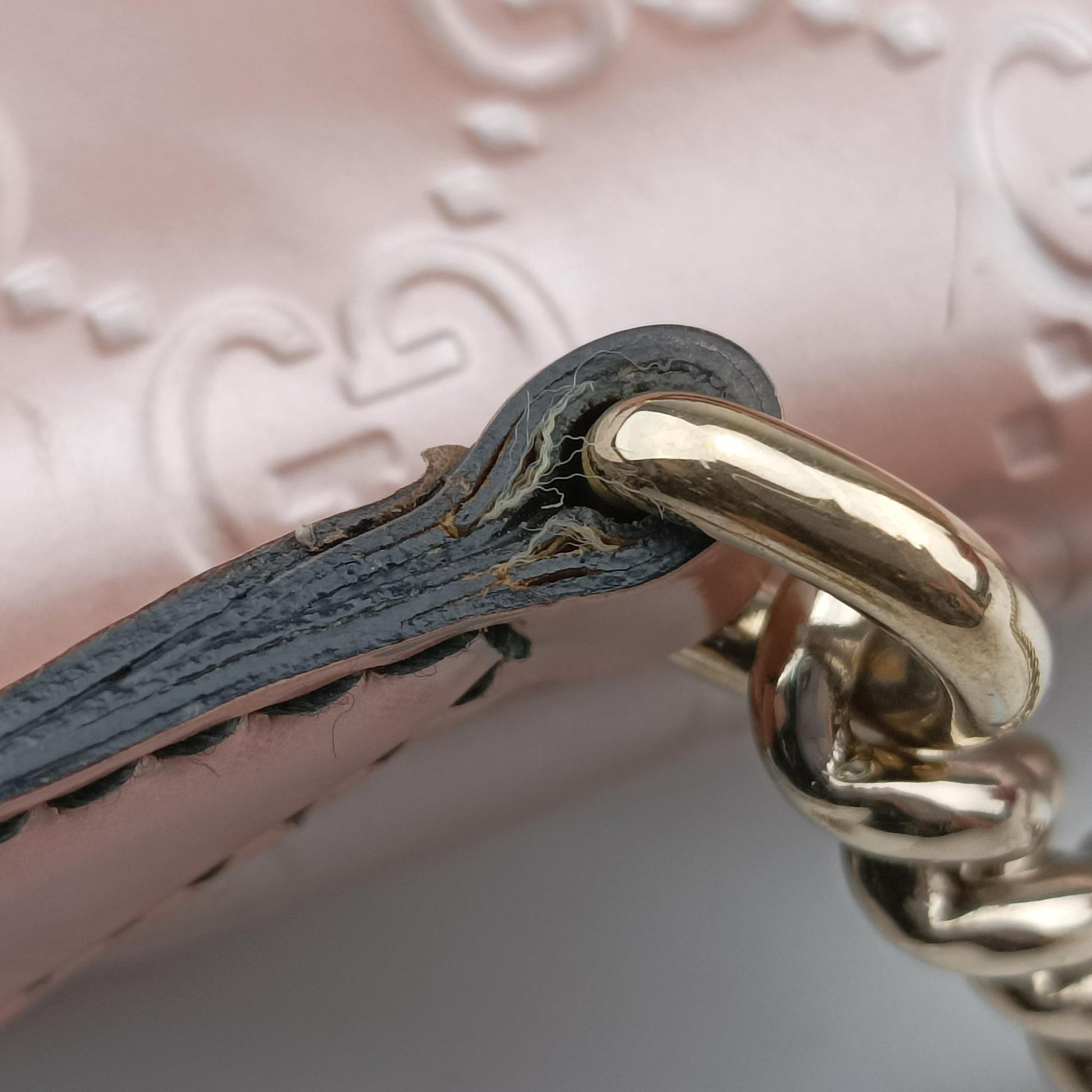 Emily Pink Patent Leather 295402 I013269936エミリー ピンク パテント 295402 I013269936