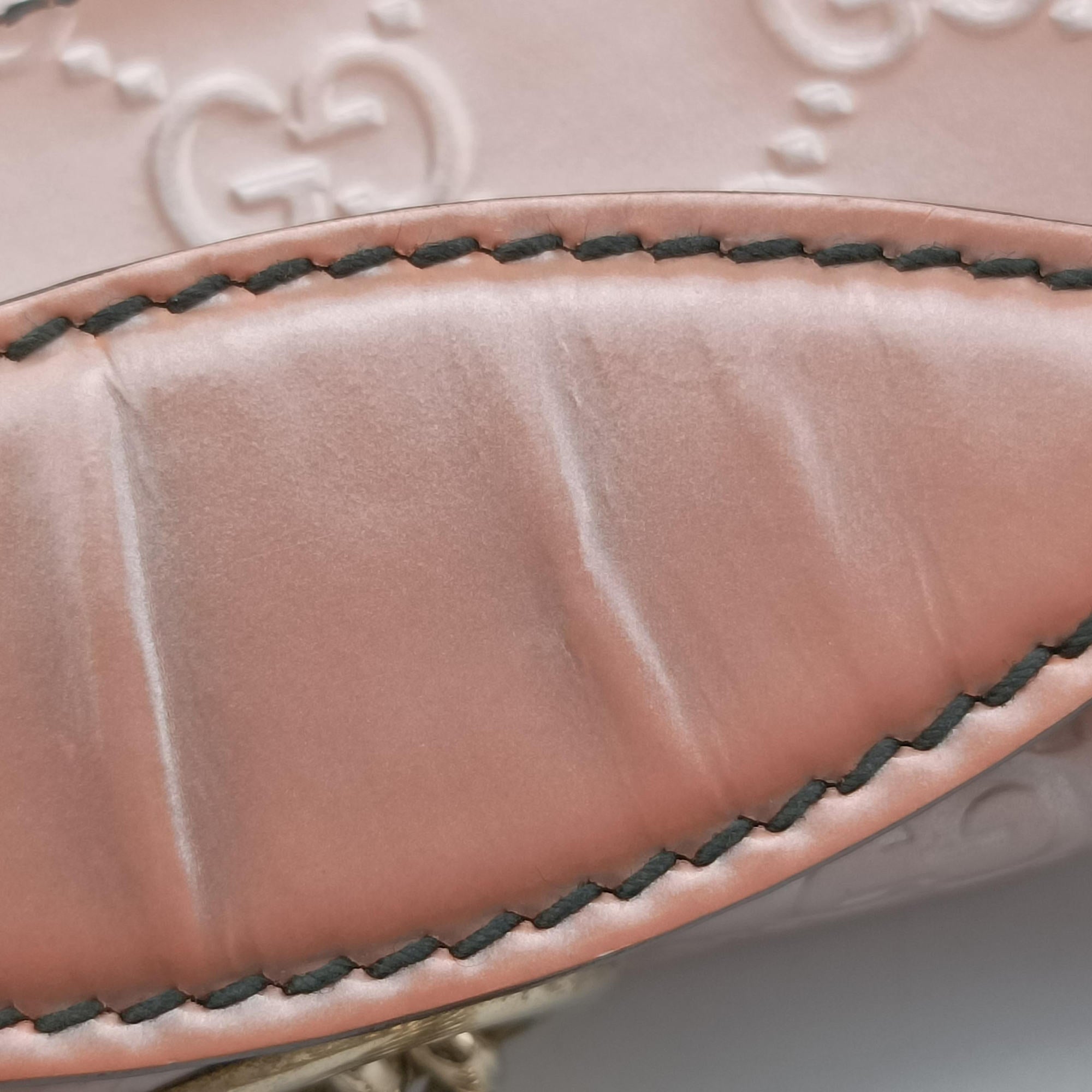 Emily Pink Patent Leather 295402 I013269936エミリー ピンク パテント 295402 I013269936