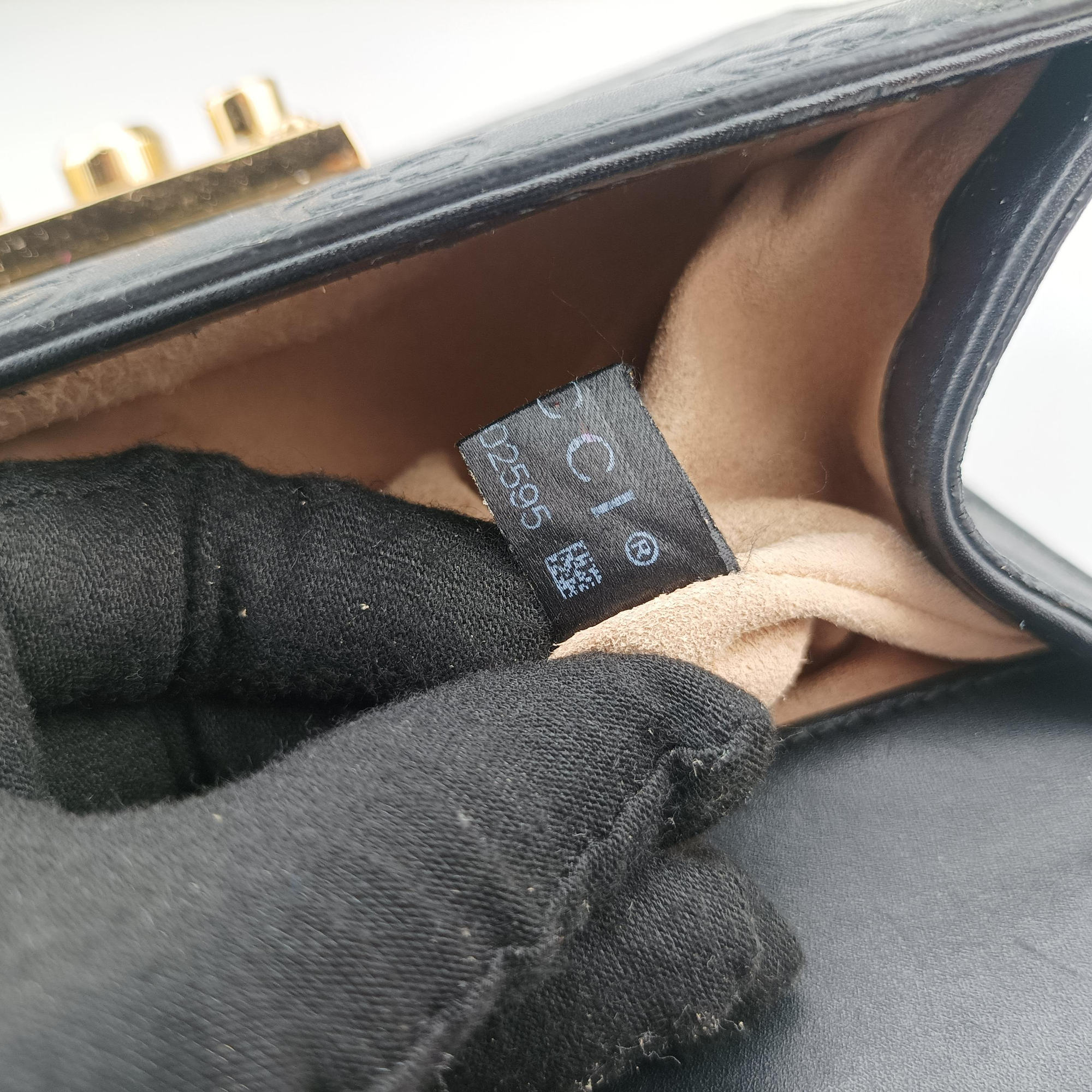 Padlock Black Leather 409487 D028002595パドロック ブラック レザー 409487 D028002595