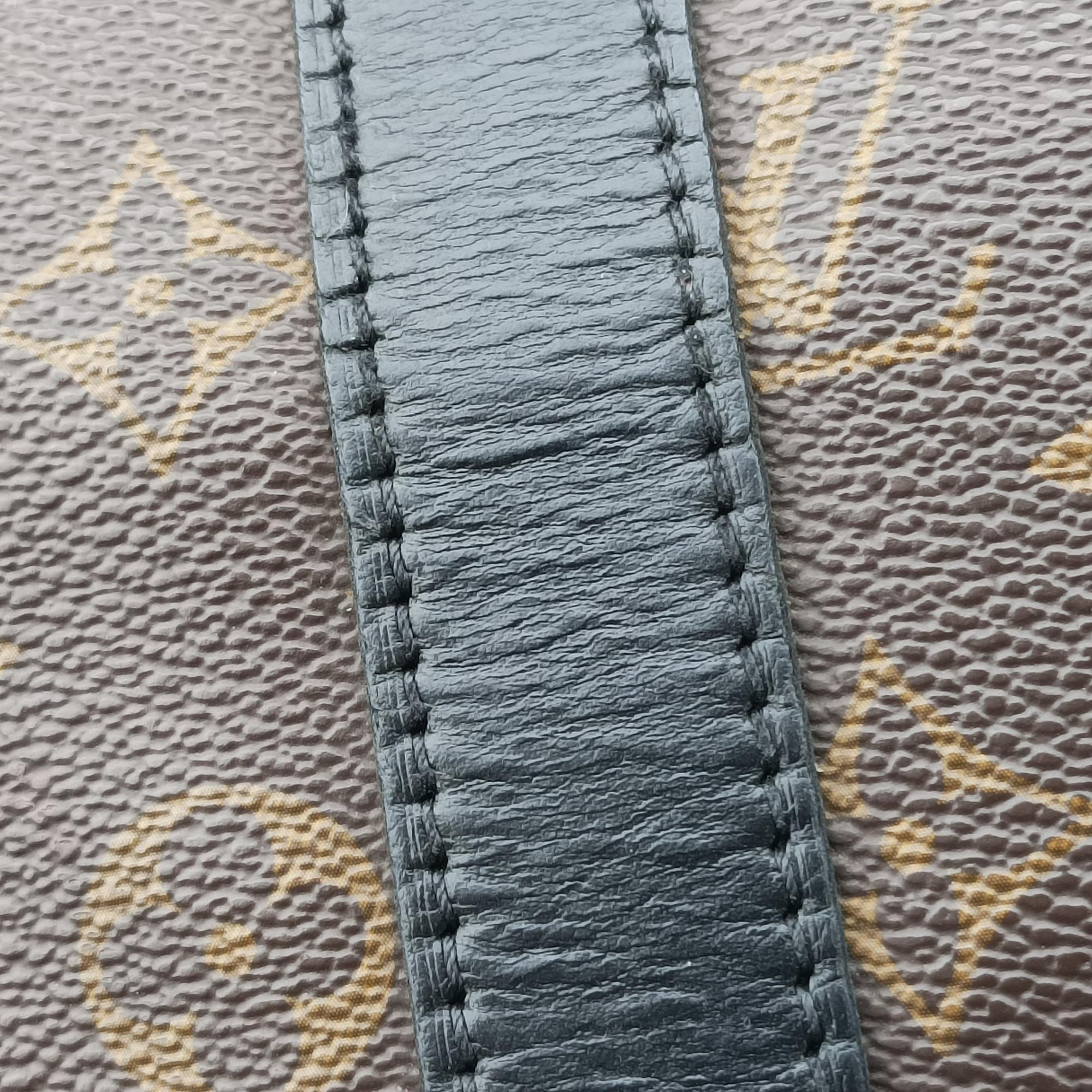Keepall Bandouliere 45 Monogram Eclipse Monogram Eclipse Canvas M56711 DU4100キーポルバンドリエール45 モノグラムエクリプス モノグラム エクリプス キャンバス M56711 DU4100