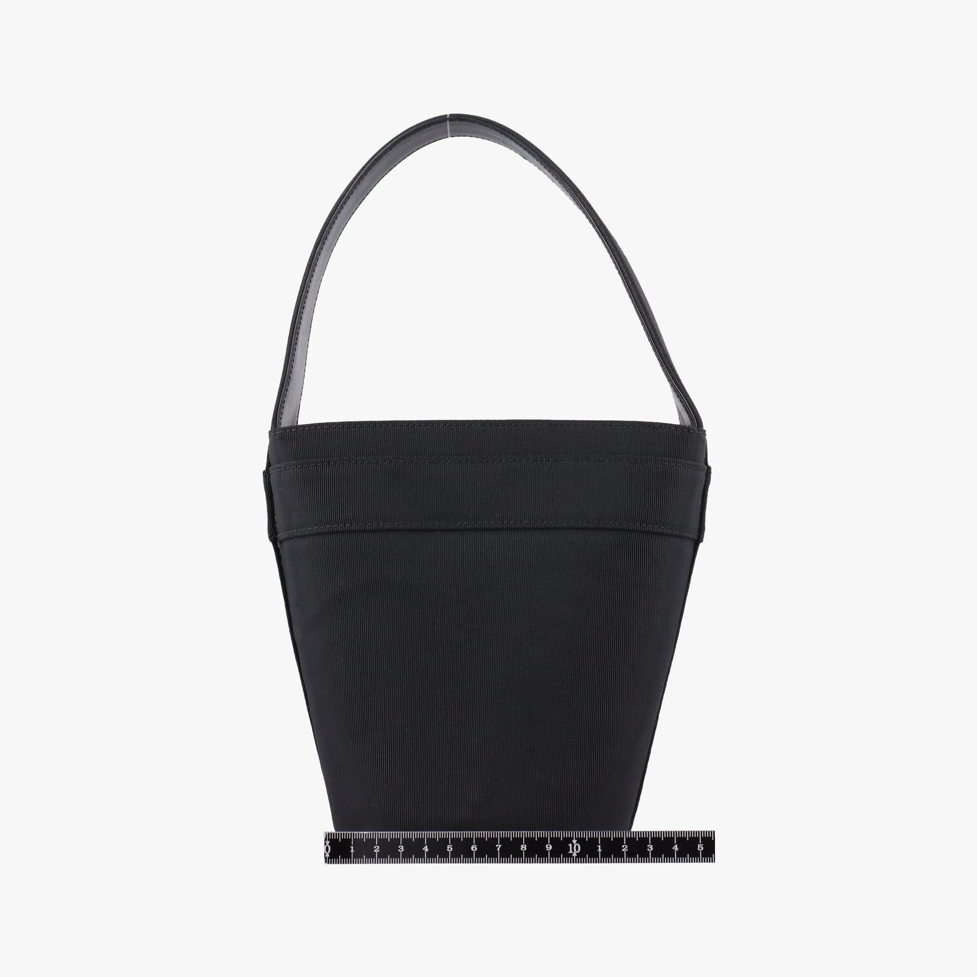 Vara Black fabric BA21 4180ヴァラ ブラック ファブリック BA21 4180
