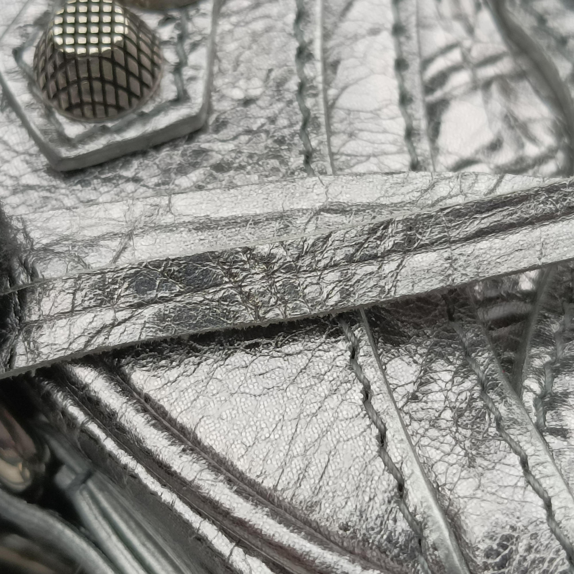 Heart mini Silver Lambskin 722781.8103.P.000959ハート ミニ シルバー ラムスキン 722781.8103.P.000959