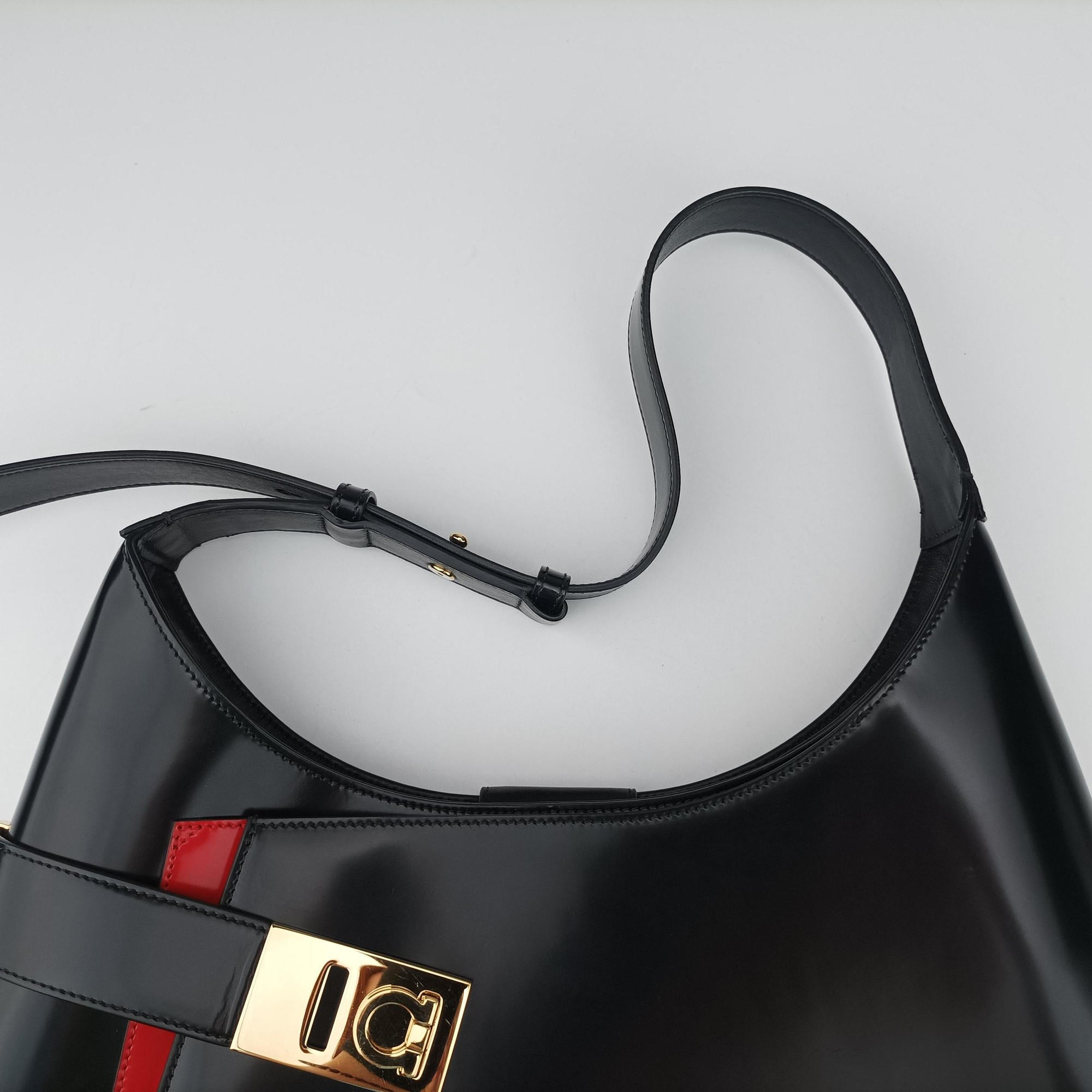 Archive Black Leather アーカイブ ブラック レザー 