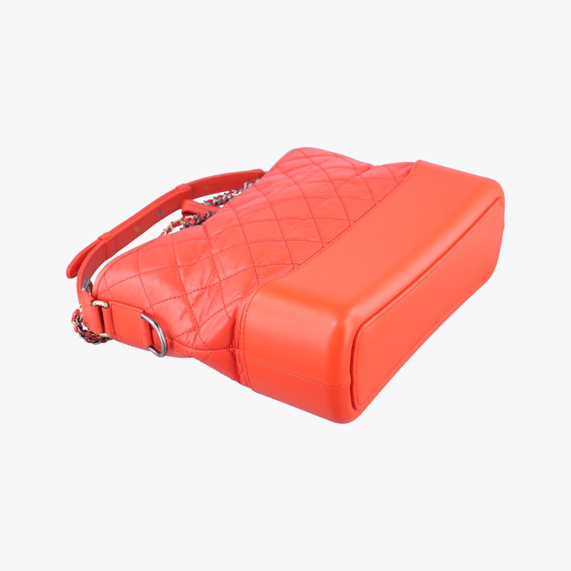 Secondhand Chanel GABRIELLE Orange lambskin A93824 shoulderbag | stylenewstar