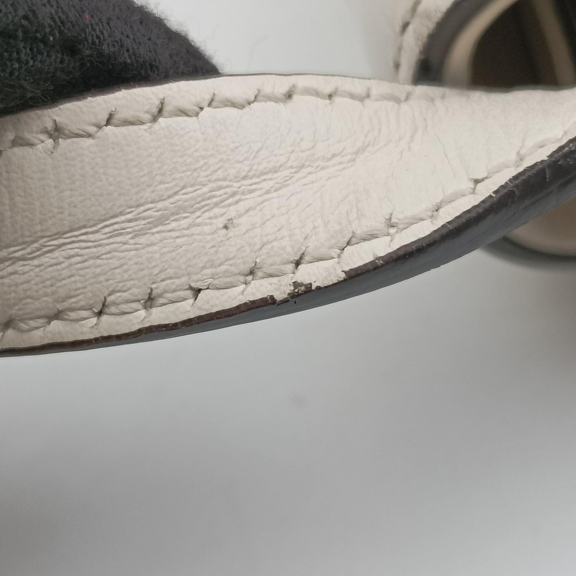 Arli White Leather 550129 A029303482アリー ホワイト レザー 550129 A029303482