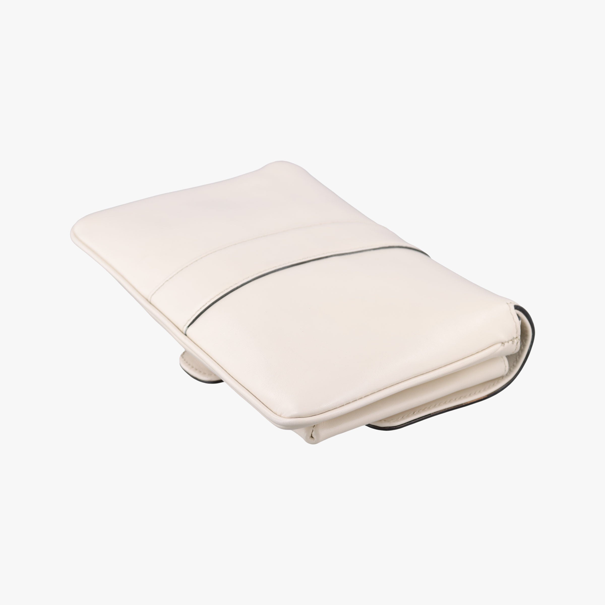 Arli White Leather 550129 A029303482アリー ホワイト レザー 550129 A029303482