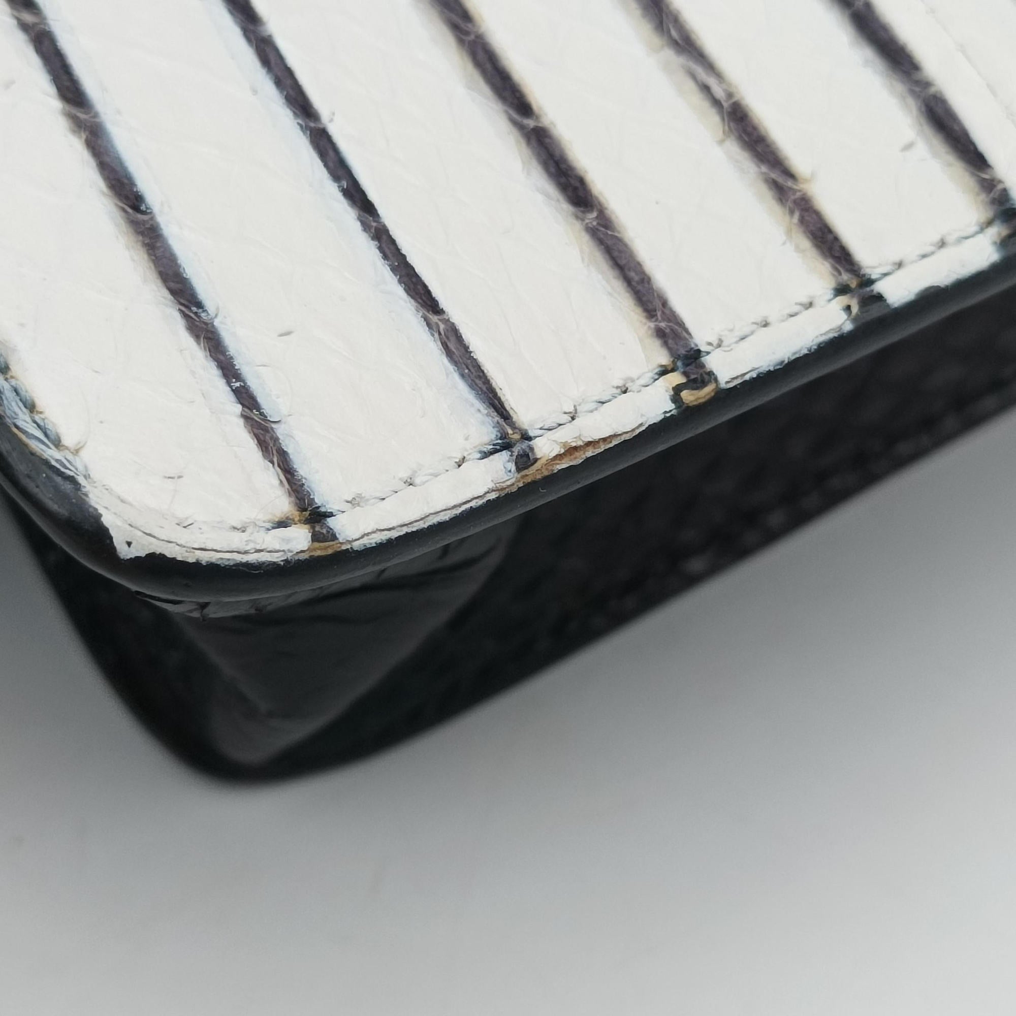 RebelZebra StripeSnakeskin × Leather11BP2Gレベルブラック × ホワイトヘビ革 × レザー11BP2G