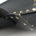 Rockstud Envelope Wallet Black leather TV-PP87BOL2ロックスタッド エンベロープウォレット ブラック レザー TV-PP87BOL2