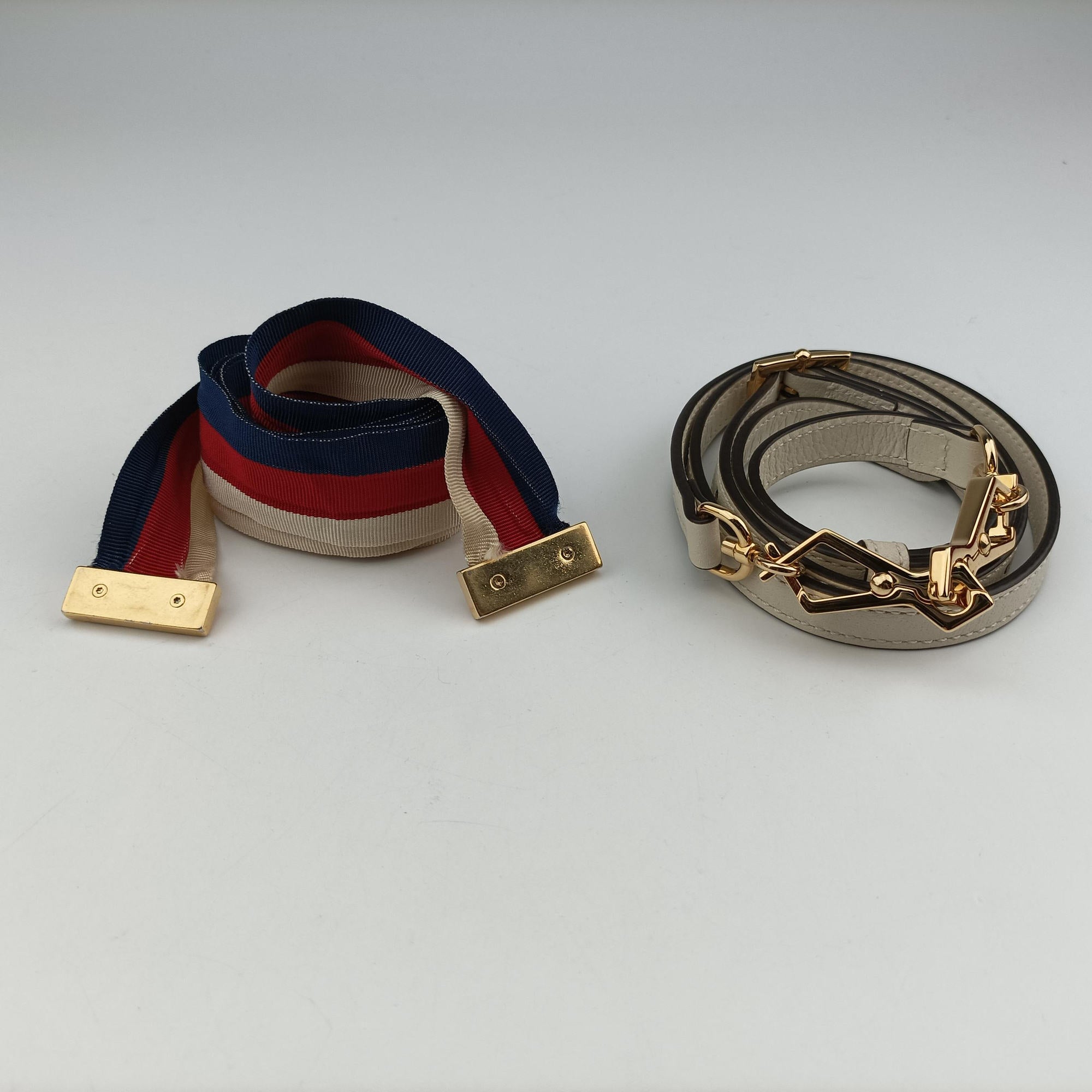 Sylvie Ivory×Navy×Red Leather 524405 F033625716シルヴィ アイボリー×ネイビー×レッド レザー 524405 F033625716