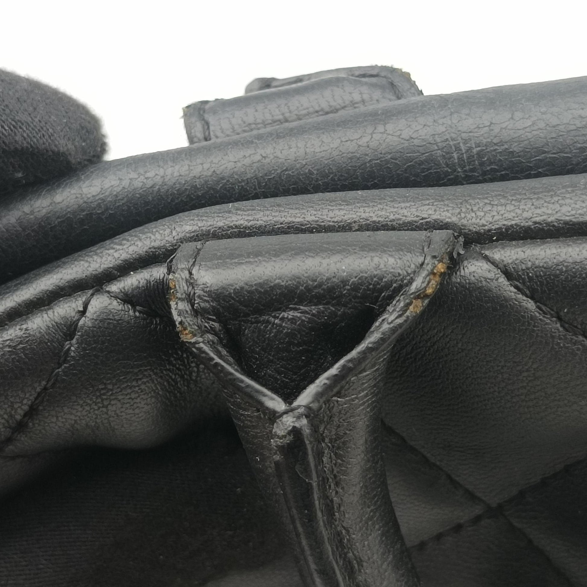 Devotion Black Leather CLG 473 699 215 408ディヴォ―ション ブラック レザー CLG 473 699 215 408