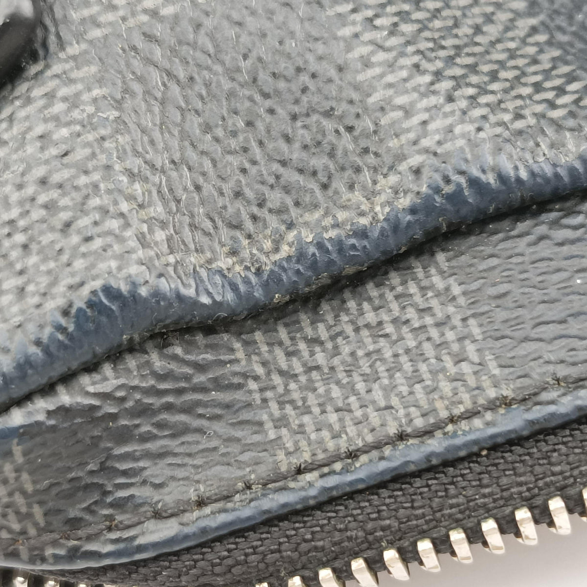 Pre-owned Louis Vuitton Avenue Slingbag Graphite Damier Graphite N41719 bum bag/waist bag | stylenewstar