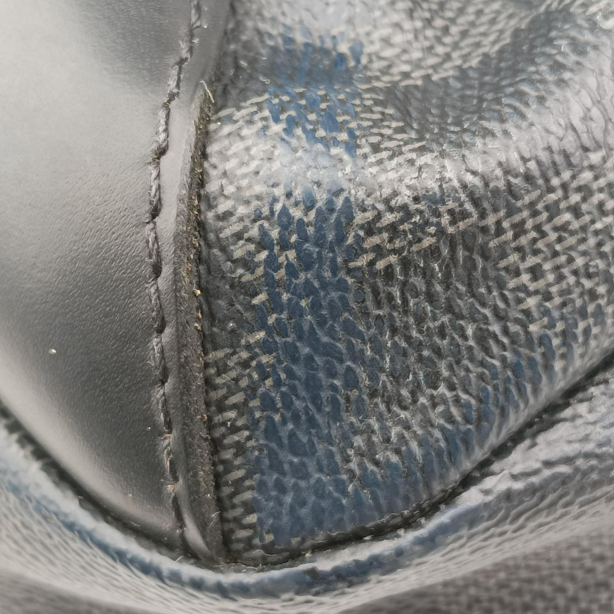 Pre-owned Louis Vuitton Avenue Slingbag Graphite Damier Graphite N41719 bum bag/waist bag | stylenewstar