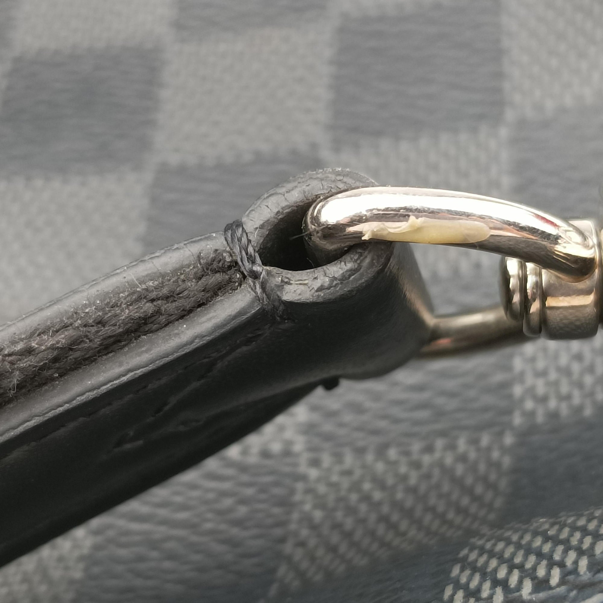 Pre-owned Louis Vuitton Avenue Slingbag Graphite Damier Graphite N41719 bum bag/waist bag | stylenewstar