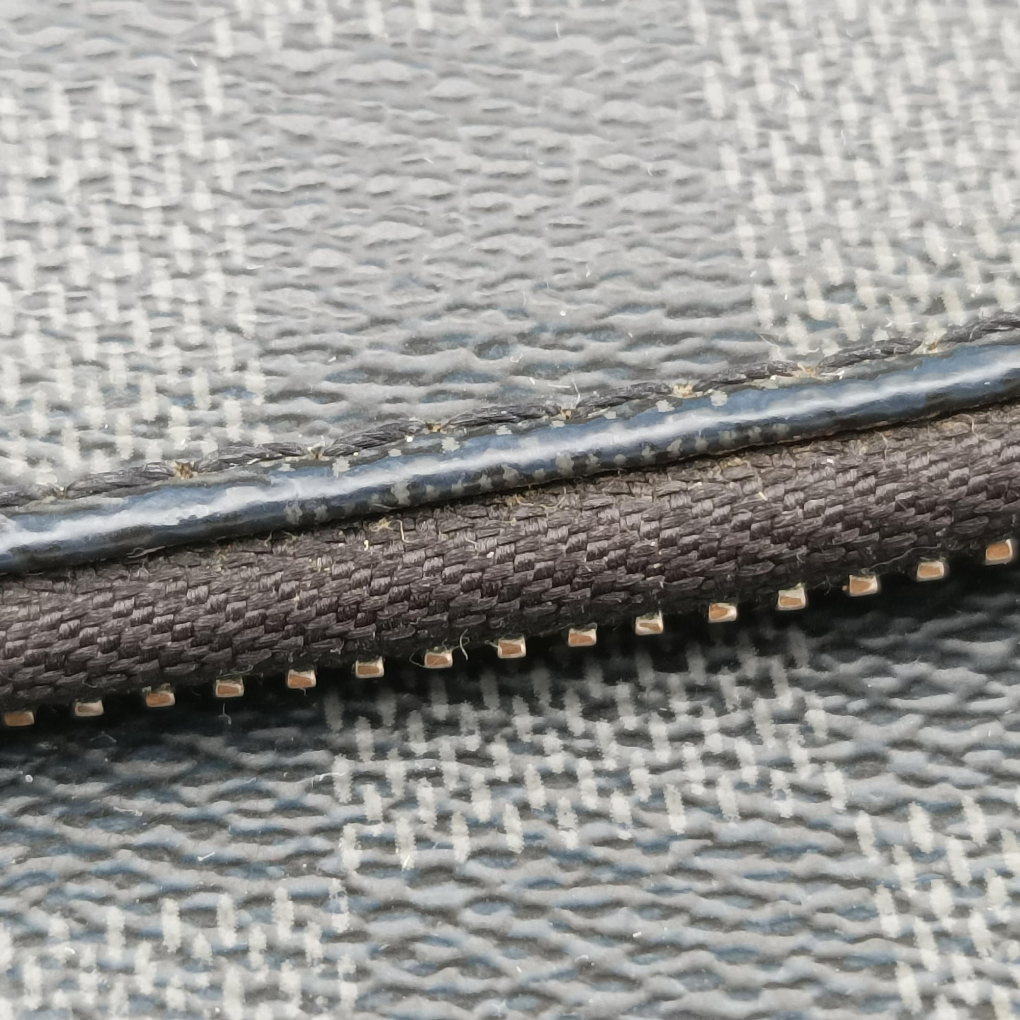 Pre-owned Louis Vuitton Avenue Slingbag Graphite Damier Graphite N41719 bum bag/waist bag | stylenewstar