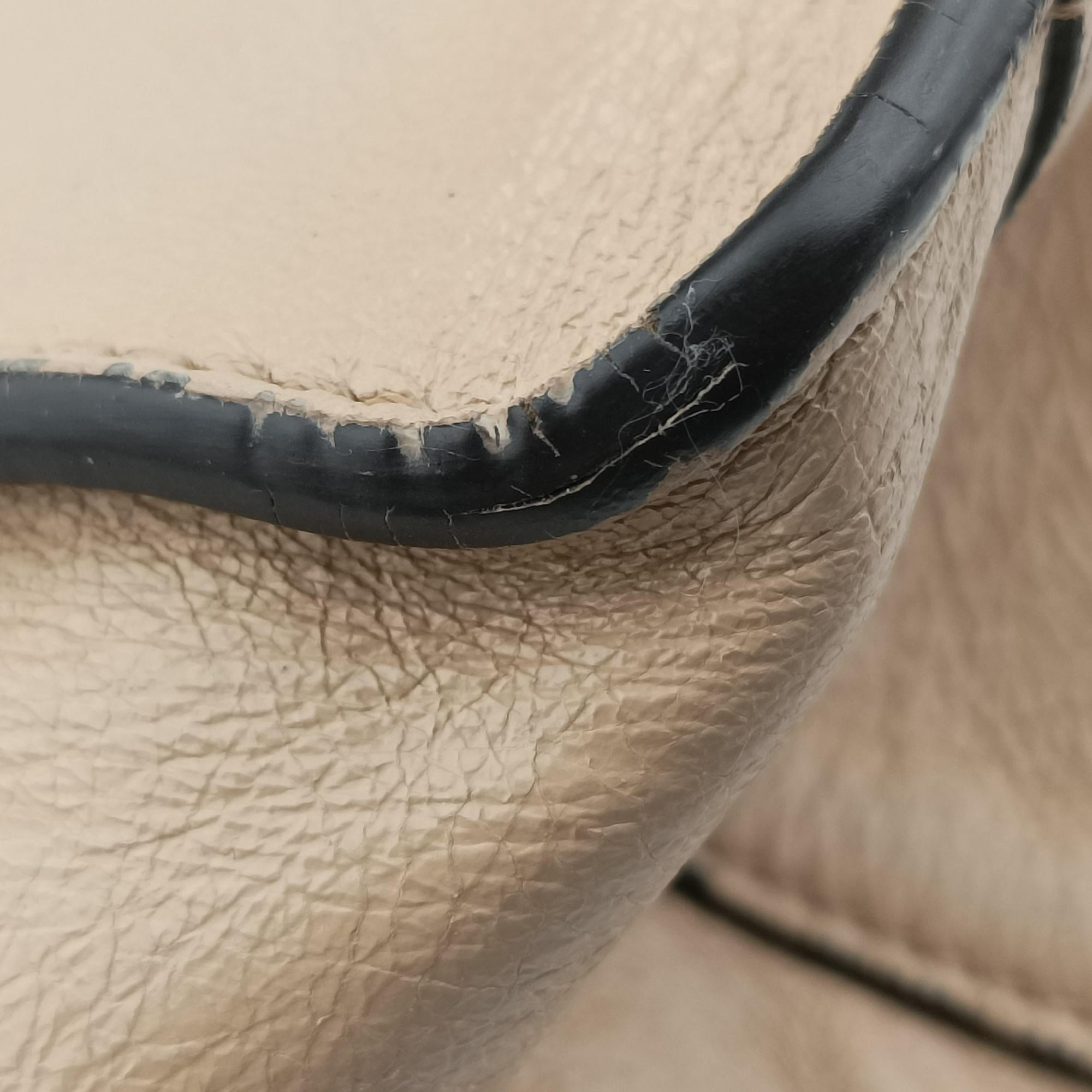 Pre-owned Fendi Flip Beige×Brown Leather×Suede 8BT302 shoulderbag | stylenewstar
