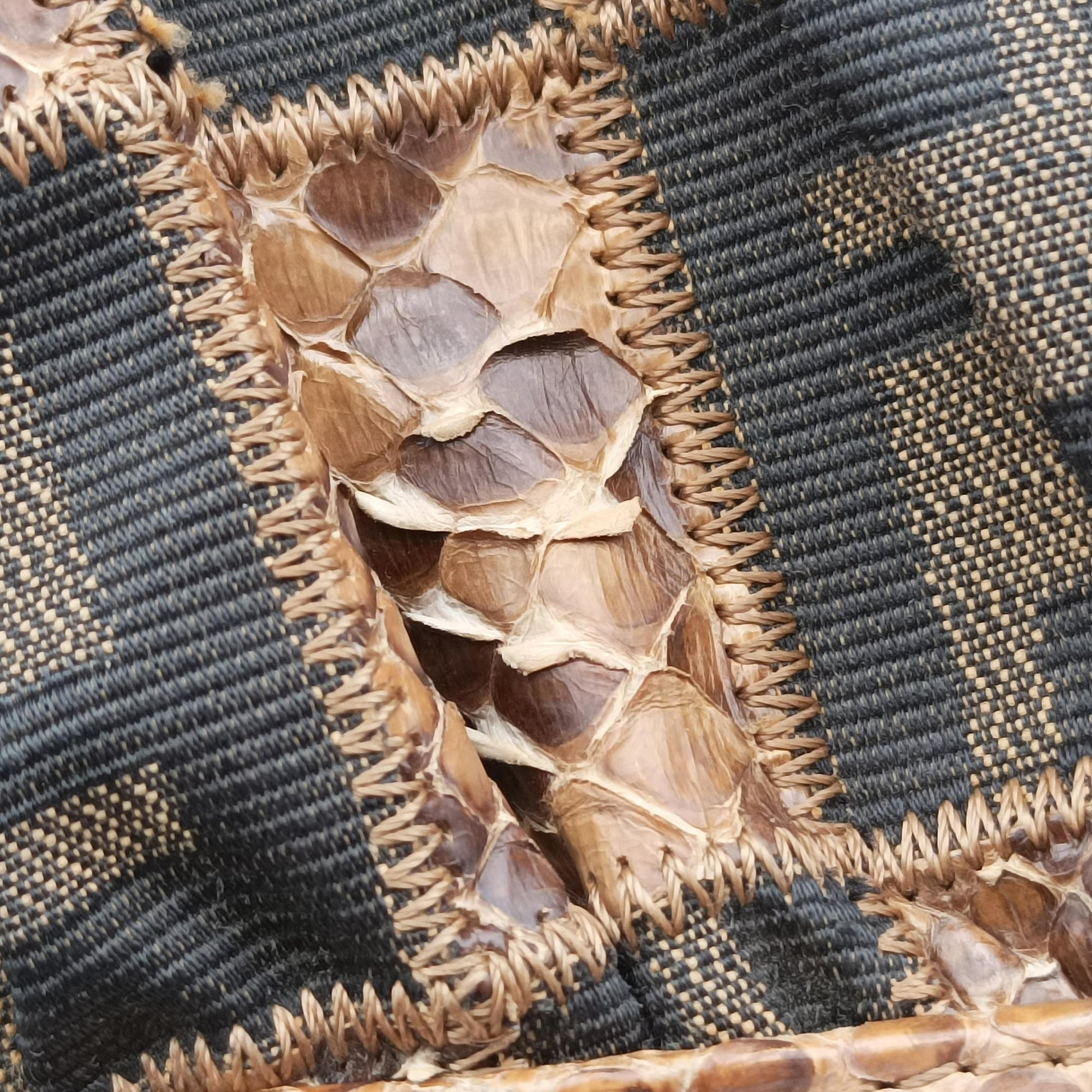 Patchwork Frame Tobacco × Brown Canvas × Python 15240 4 15240/0 9パッチワーク フレーム タバコ × ブラウン キャンバス × パイソン 15240 4 15240/0 9