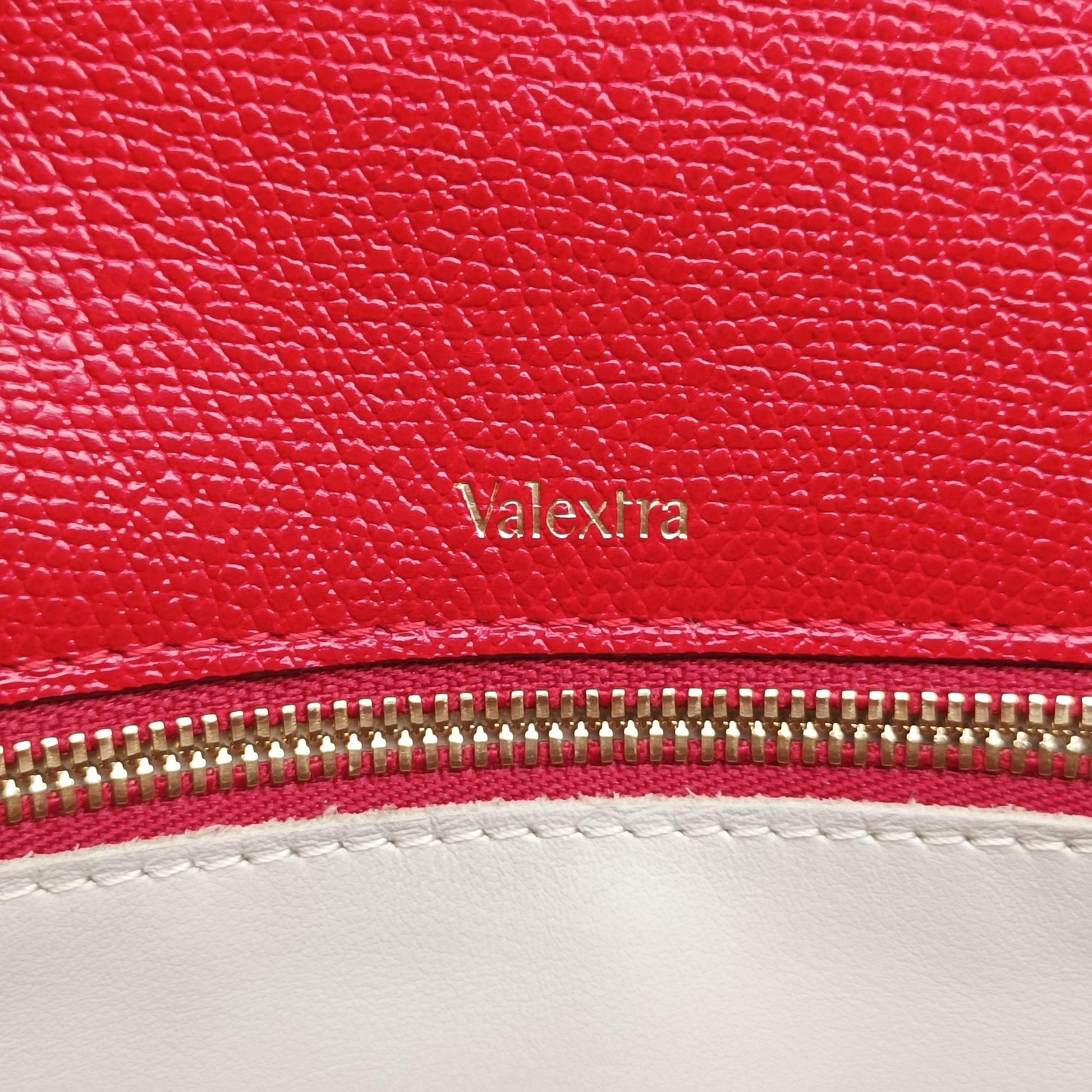 Iside Red Calfskin N 440202イジィデ レッド カーフスキン N 440202