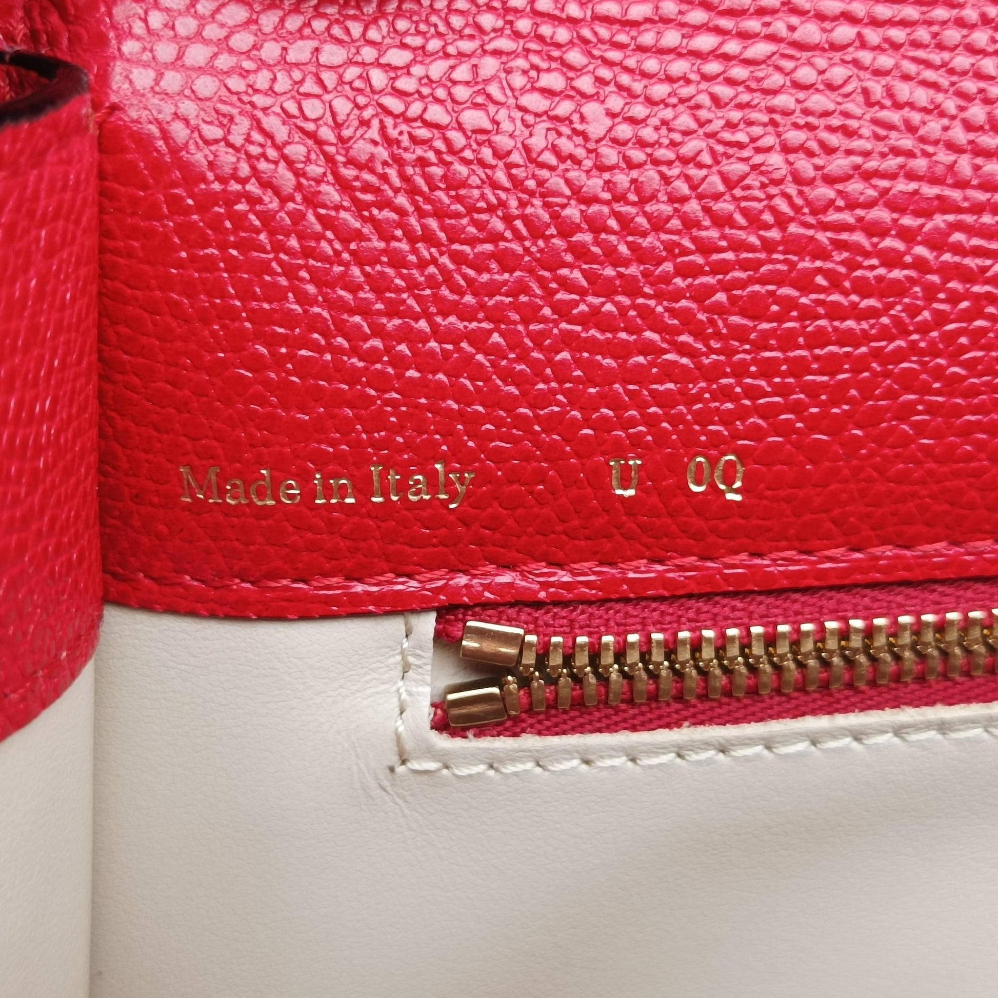 Iside Red Calfskin N 440202イジィデ レッド カーフスキン N 440202