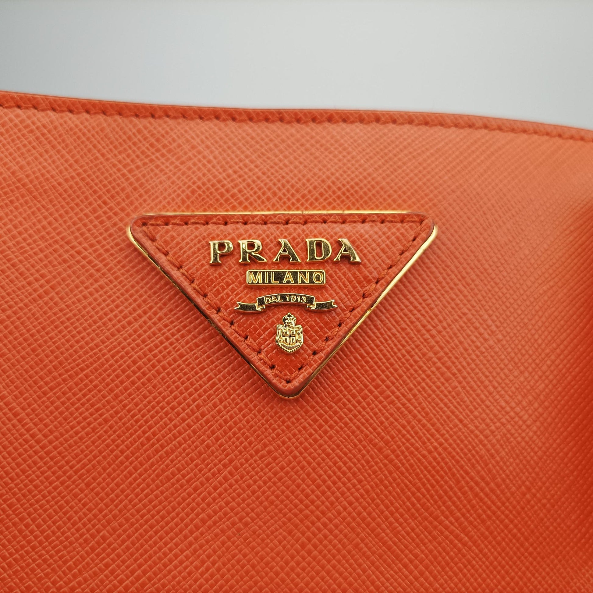 Galleria Orange SAFFIANO Leather BN1844 117ガレリア オレンジ サフィアーノレザー BN1844 117