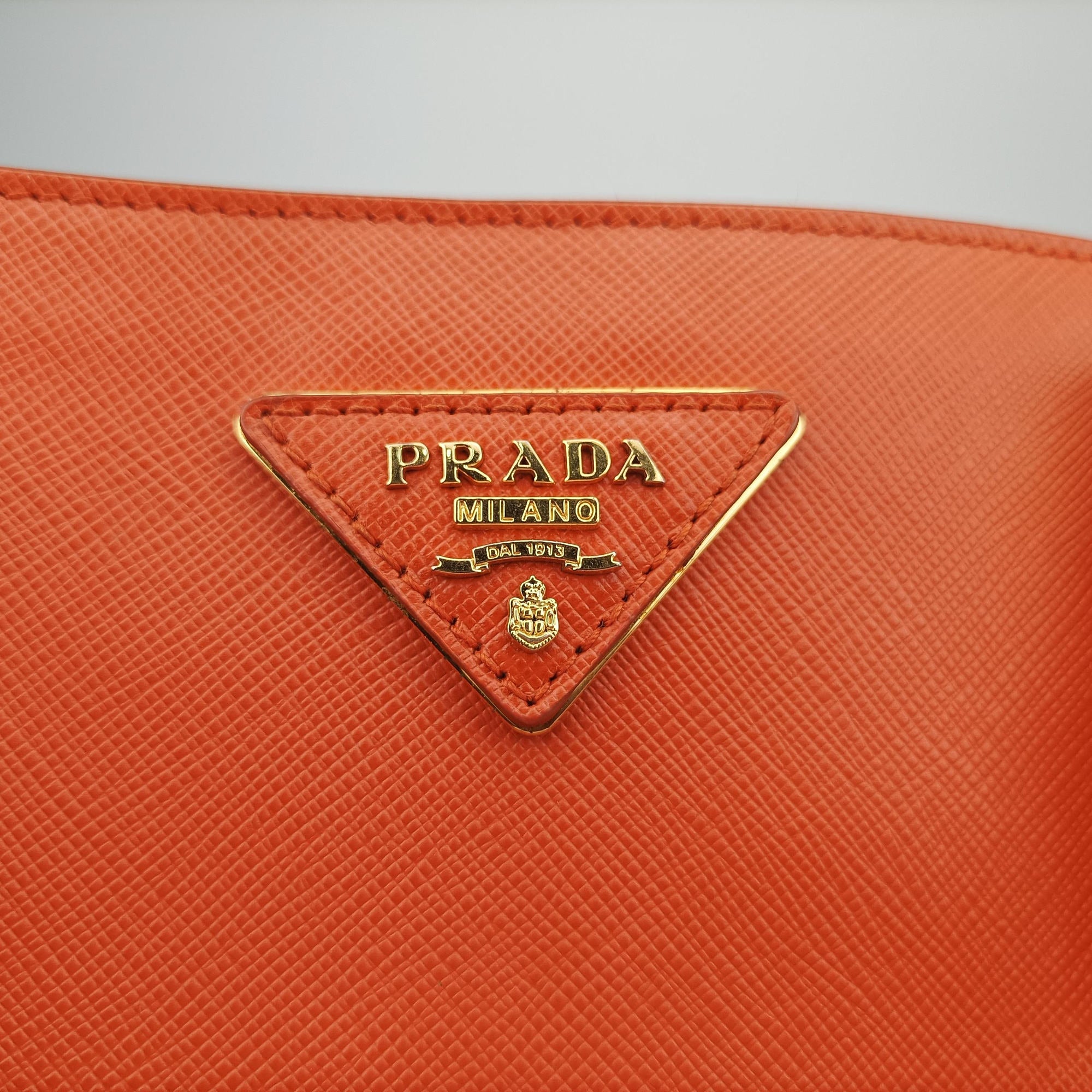 Galleria Orange SAFFIANO Leather BN1844 117ガレリア オレンジ サフィアーノレザー BN1844 117