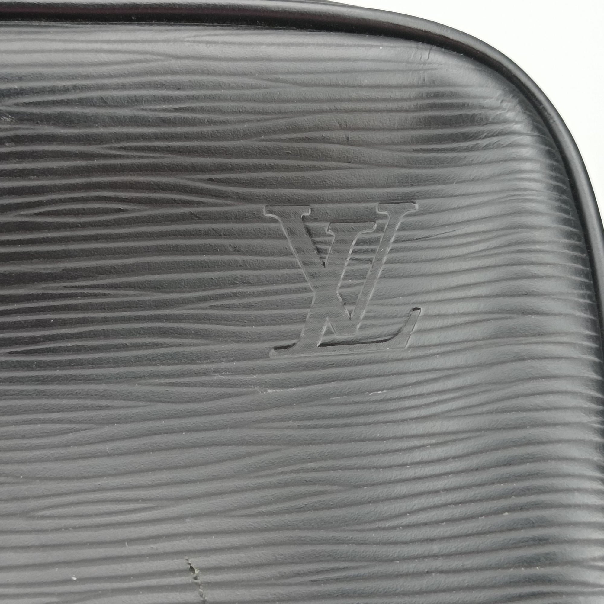 Porto Document Voyage Black Epi M59162 BA0123ポルトドキュメントボヤージュ ブラック エピ M59162 BA0123