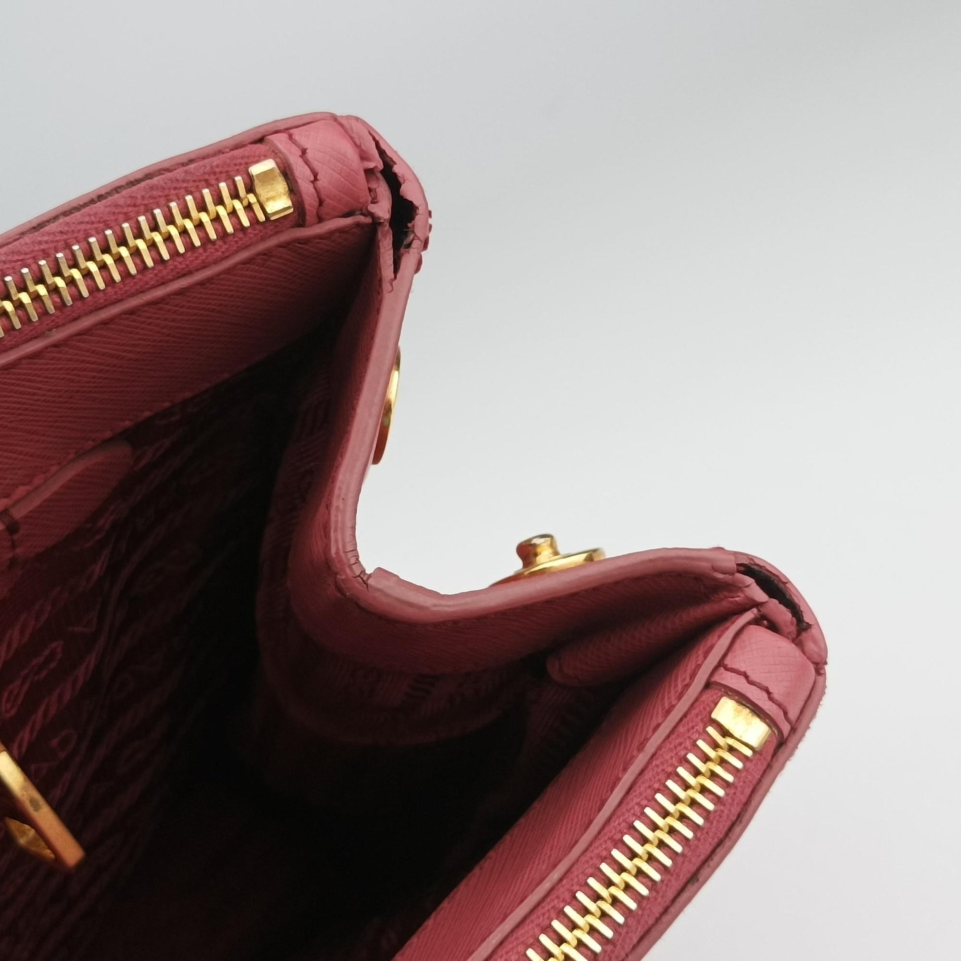 Galleria Pink SAFFIANO Leather BN1844 180ガレリア ピンク サフィアーノレザー BN1844 180