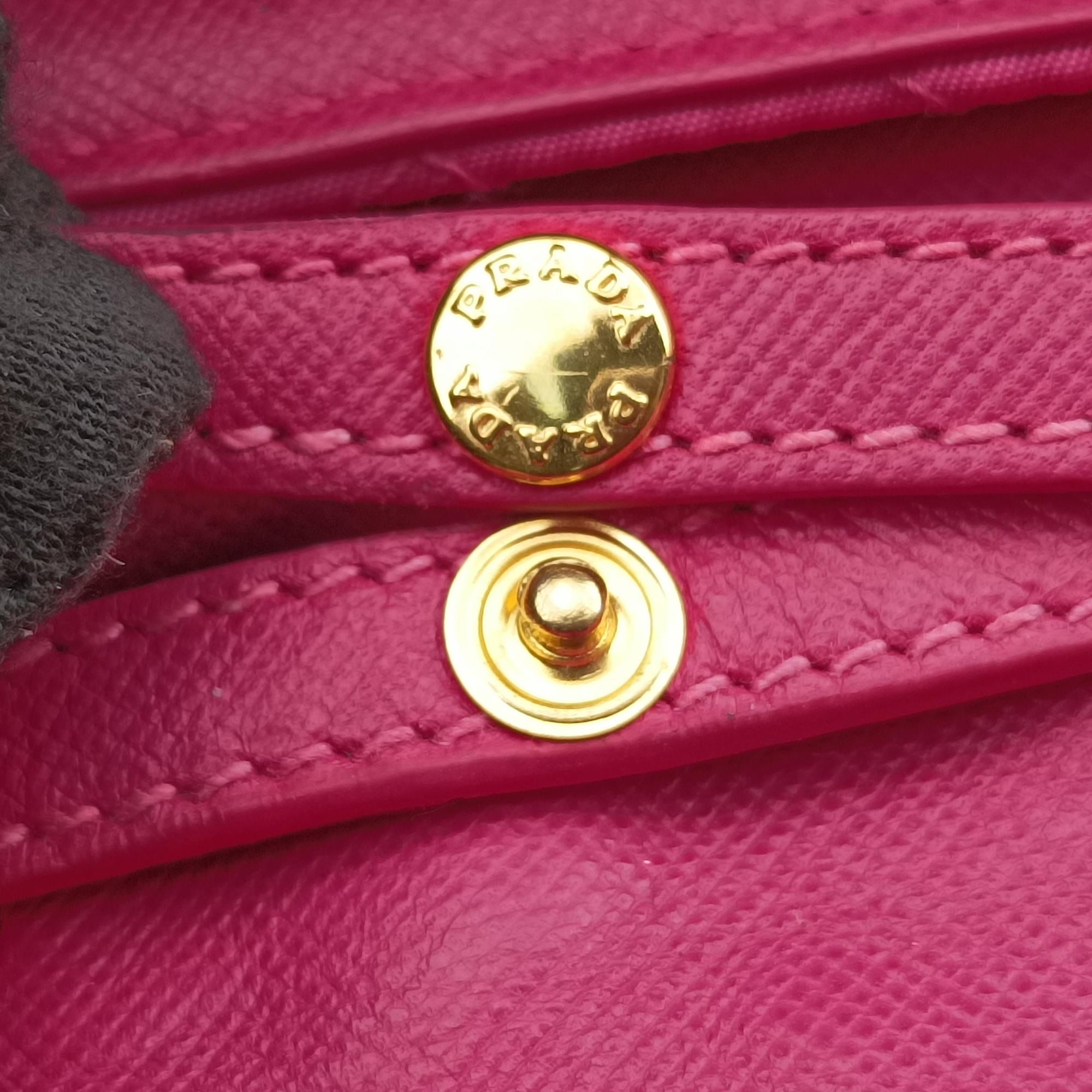 Chain Quilting Flap Rose nylon 197/Bチェーン キルティング フラップ ローズ レッド ナイロン 197/B