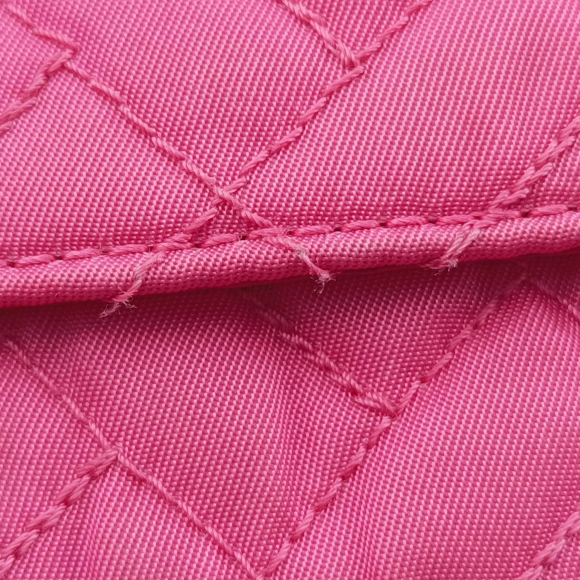 Chain Quilting Flap Rose nylon 197/Bチェーン キルティング フラップ ローズ レッド ナイロン 197/B