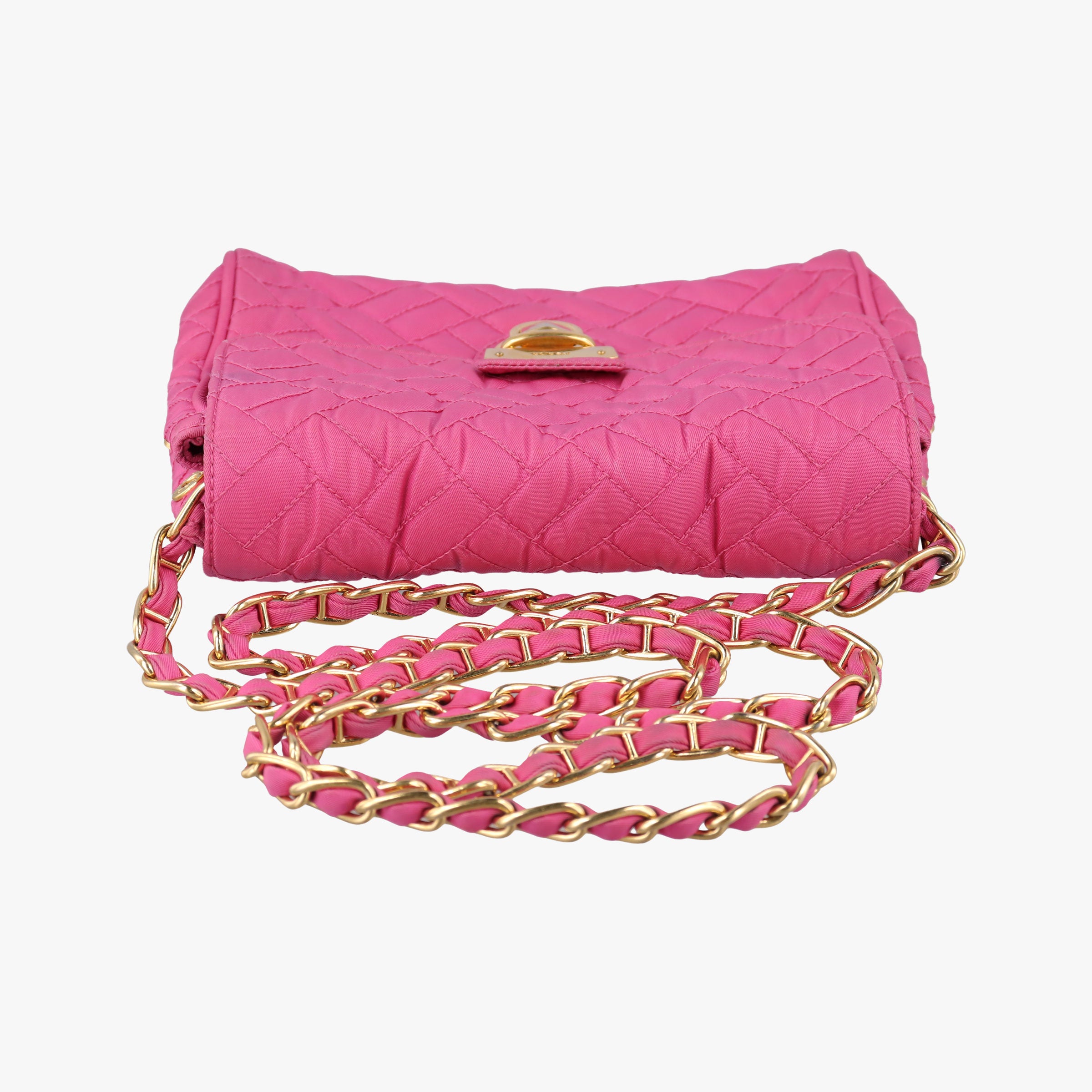 Chain Quilting Flap Rose nylon 197/Bチェーン キルティング フラップ ローズ レッド ナイロン 197/B