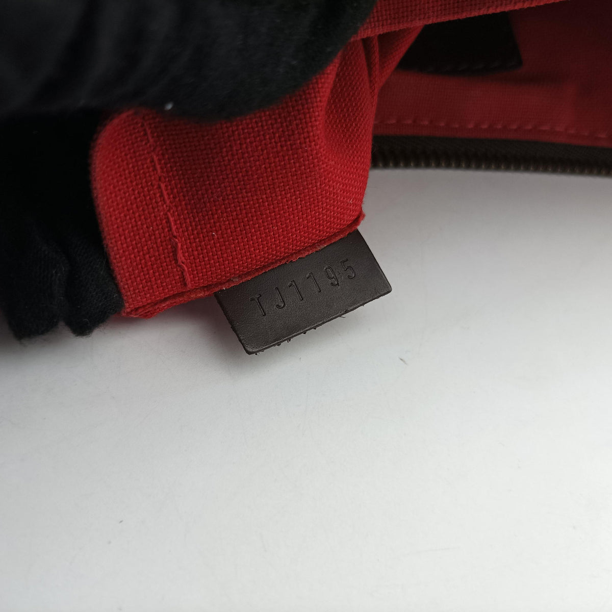 Secondhand Louis Vuitton Sienna PM EBENE Damier Canvas N41545 shoulderbag | stylenewstar