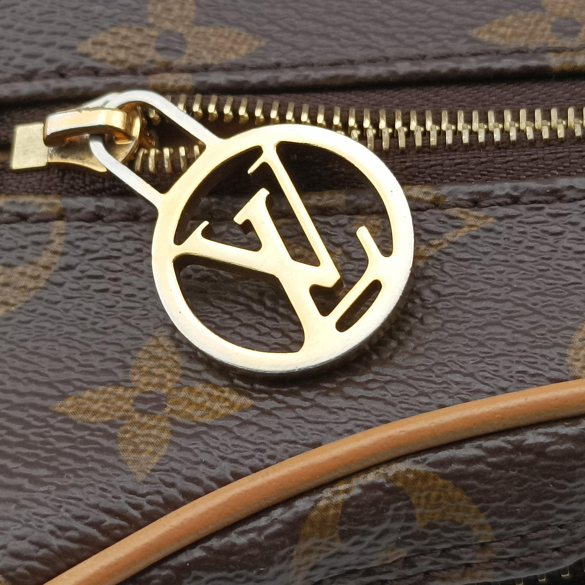 LOOP Brown×Beige Monogram Canvas M81098 IC Chipループ モノグラム/ブラウン×ベージュ モノグラムキャンバス M81098 ICチップ